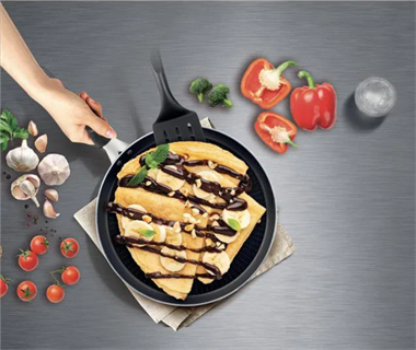 TEFAL Titanyum 2X XL ForceDifüzyon Tabanlı Krep Tava - 25 cm