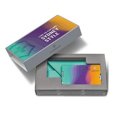 Victorinox 0.7100.E222 Classic Swiss Card, Sydney Style