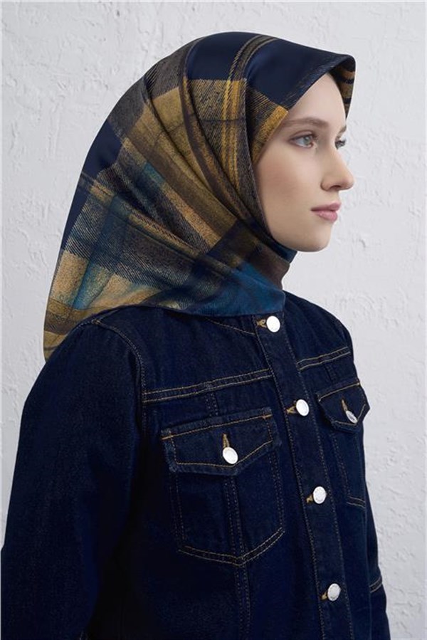Armine Saf İpek Sura Eşarp 9424D 04