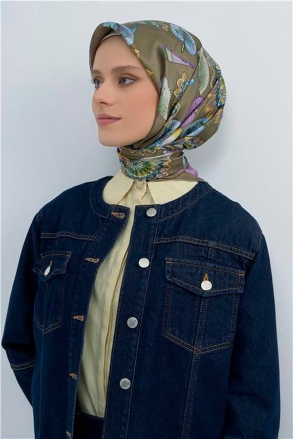 Armine Yeni Sezon 2026 Saf İpek Sura Eşarp 9532D 82