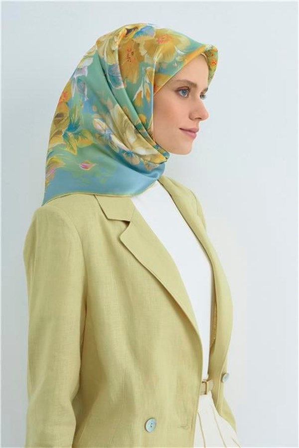 Armine Yeni Sezon 2026 Saf İpek Sura Eşarp 9520D 53
