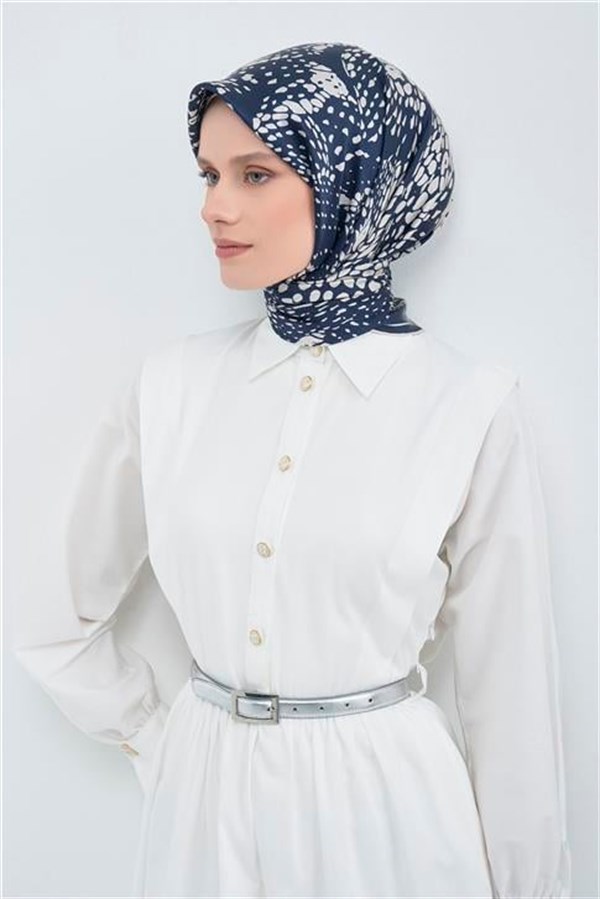 Armine Yeni Sezon 2026 Saf İpek Sura Eşarp 9552D 91