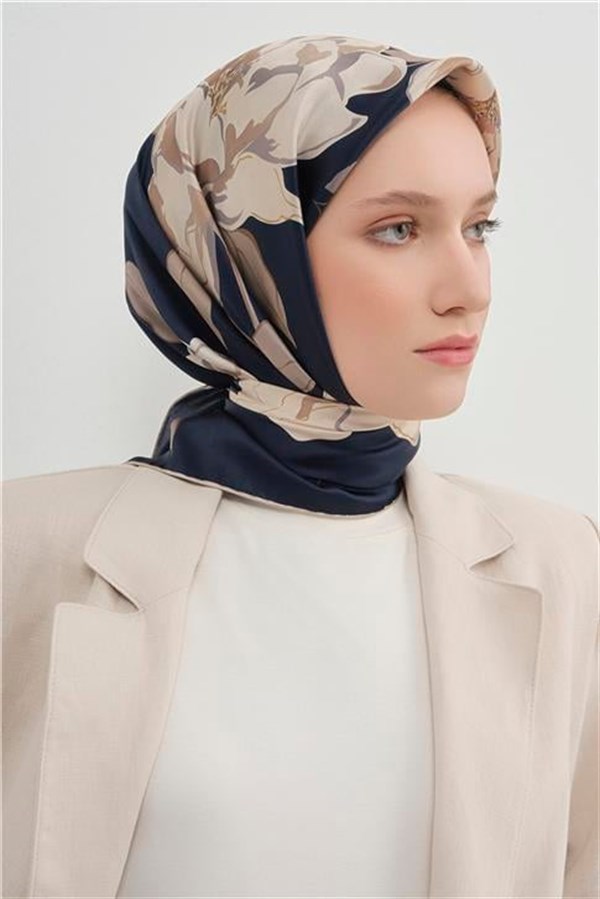 Armine Yeni Sezon 2026 Saf İpek Twill Eşarp 9509D 10
