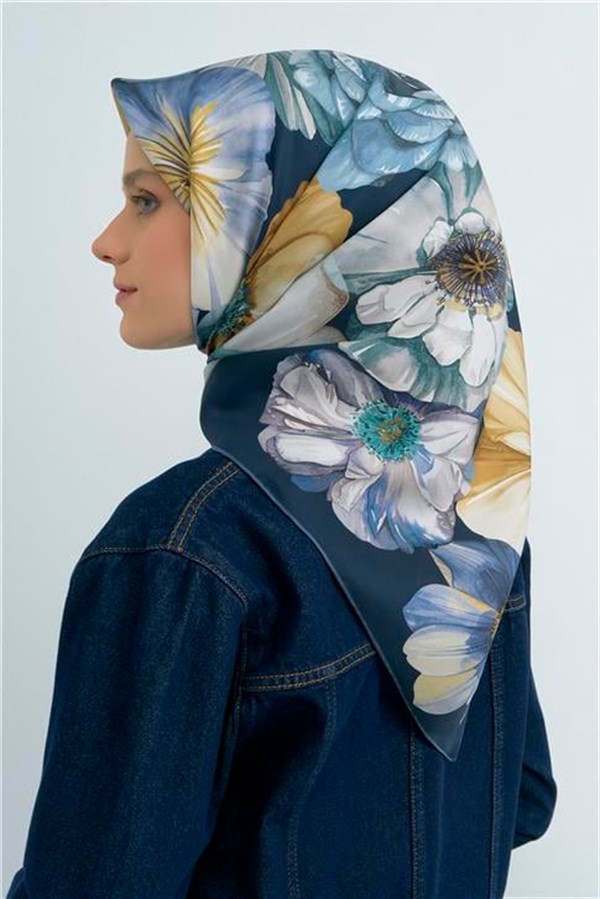 Armine Yeni Sezon 2026 Saf İpek Twill Eşarp 9503D 82