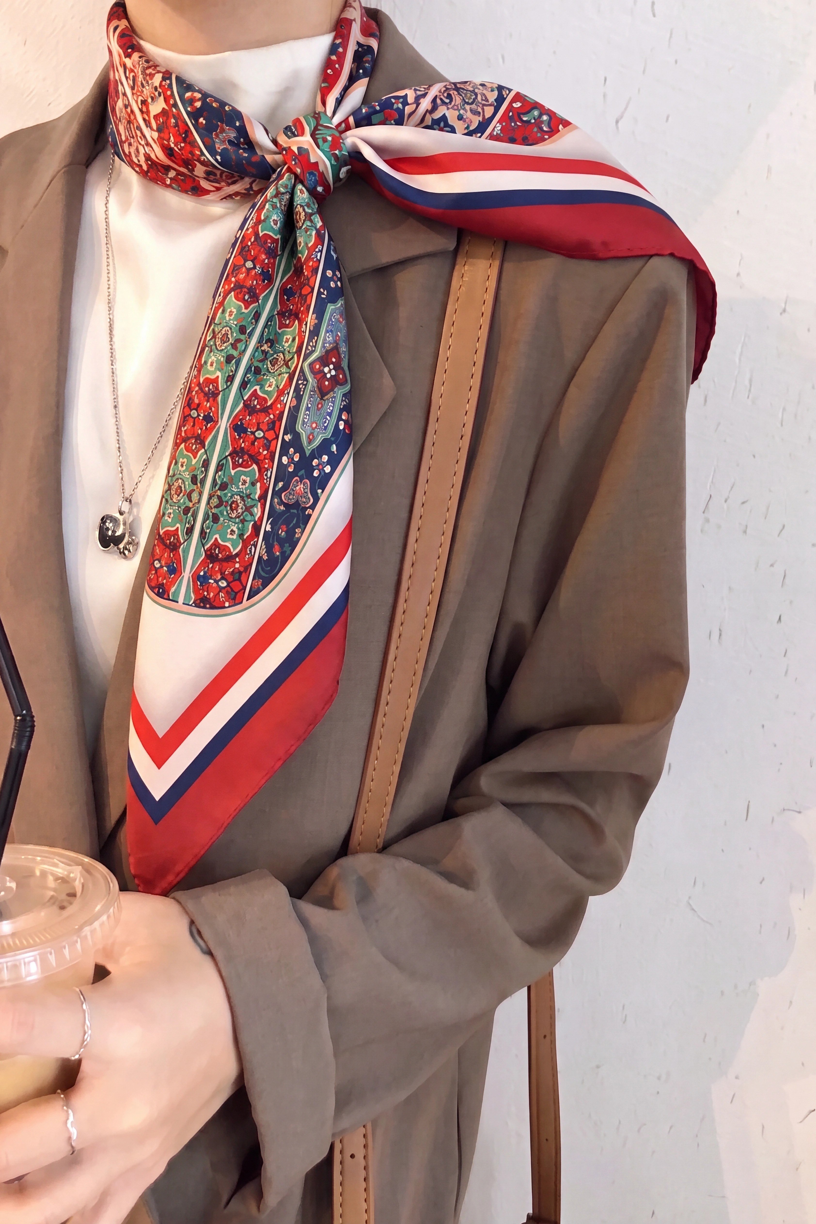 Bandana Etnik Desen Kırmızı