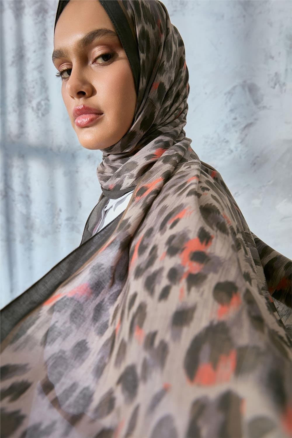 Eco Viscose Şal Vizon Turuncu Antrasit Leopar Desenli Nefes Alan 90X200