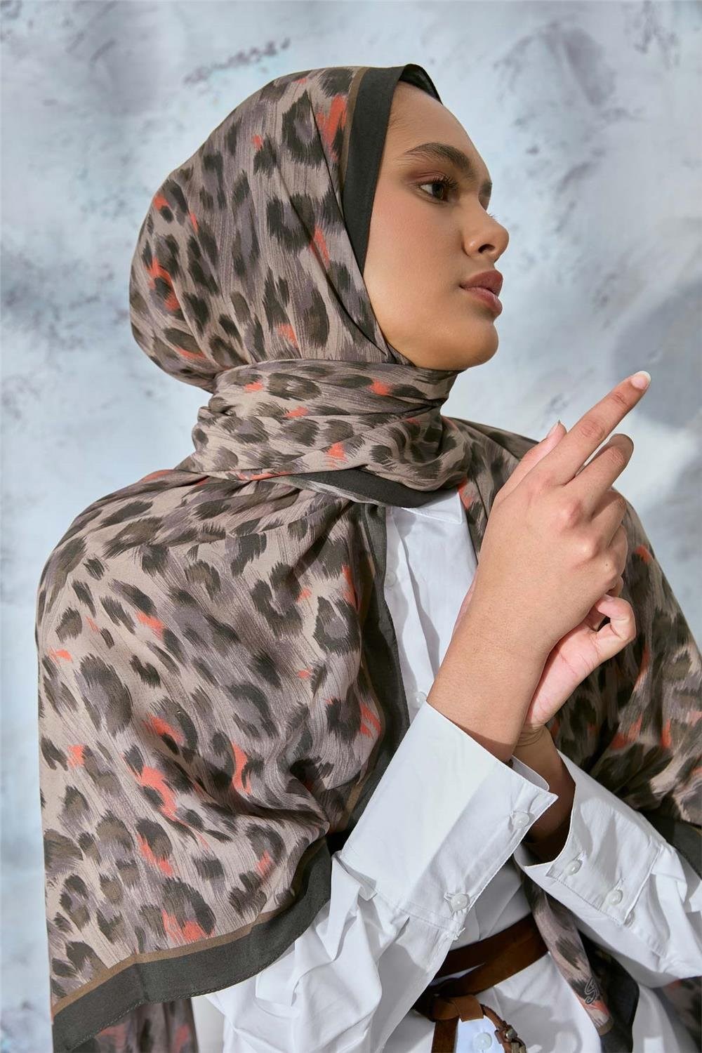 Eco Viscose Şal Vizon Turuncu Antrasit Leopar Desenli Nefes Alan 90X200