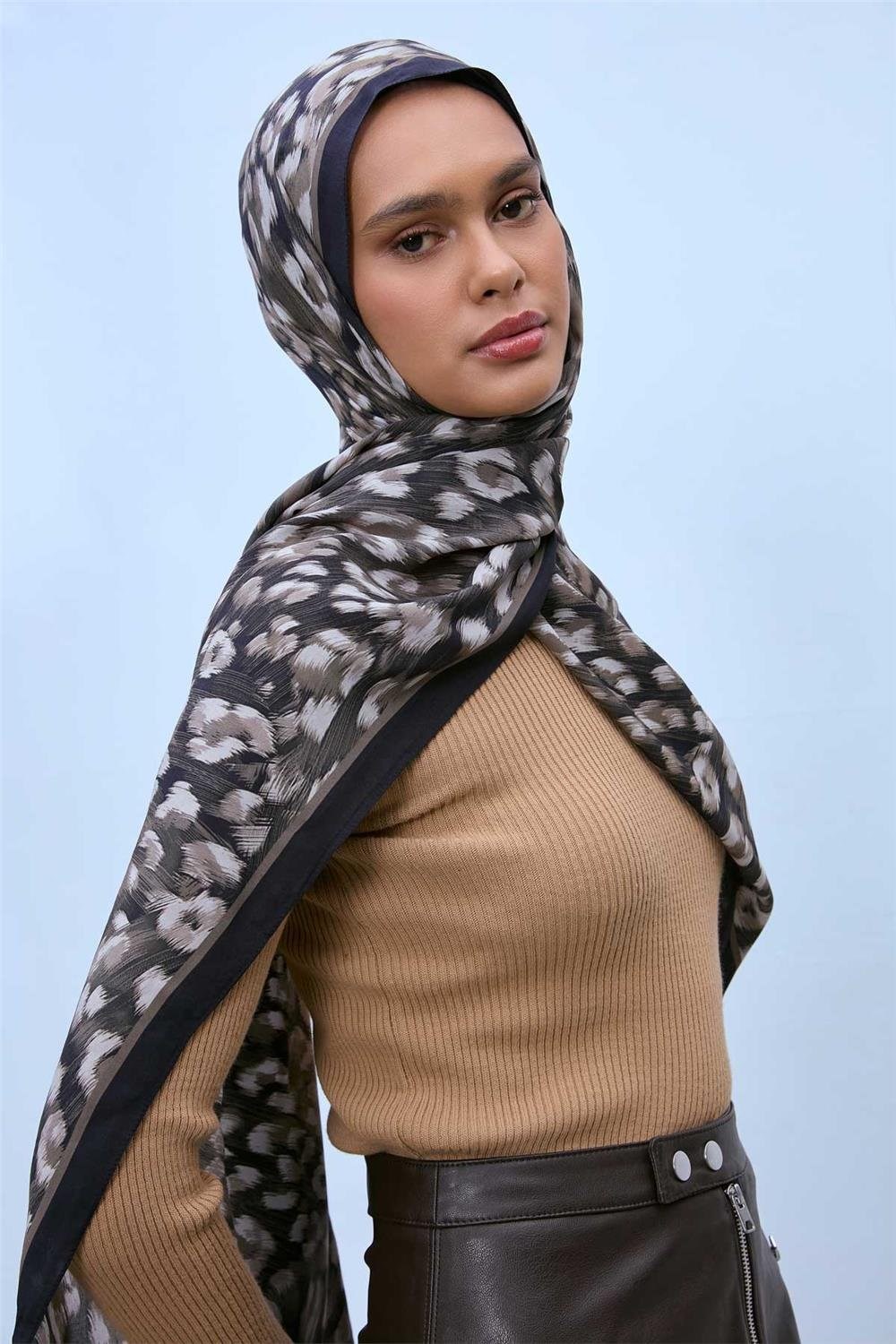 Eco Viscose Şal Zeytin Grisi Siyah Vizon Leopar Desenli Nefes Alan 90X200