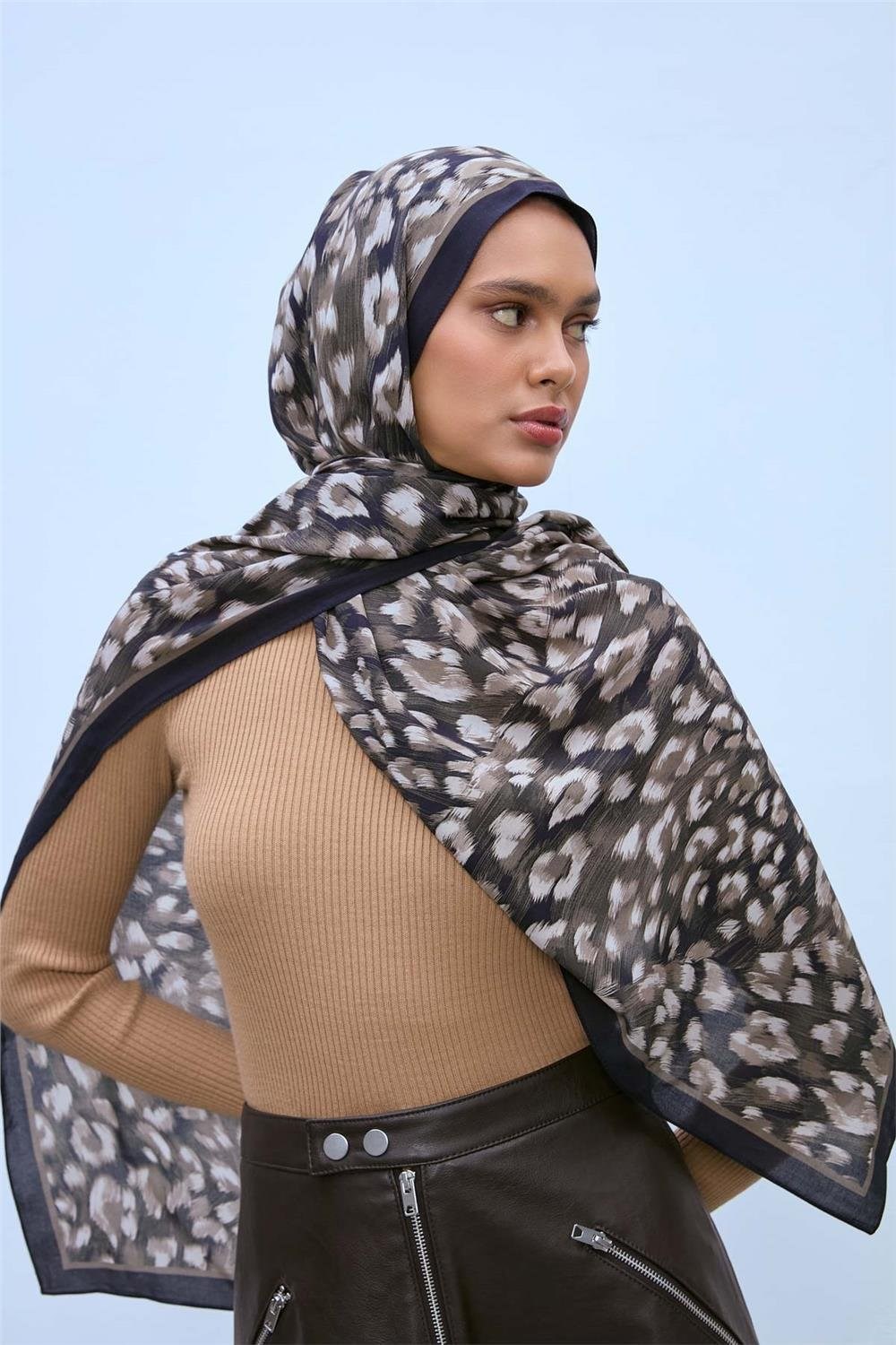 Eco Viscose Şal Zeytin Grisi Siyah Vizon Leopar Desenli Nefes Alan 90X200