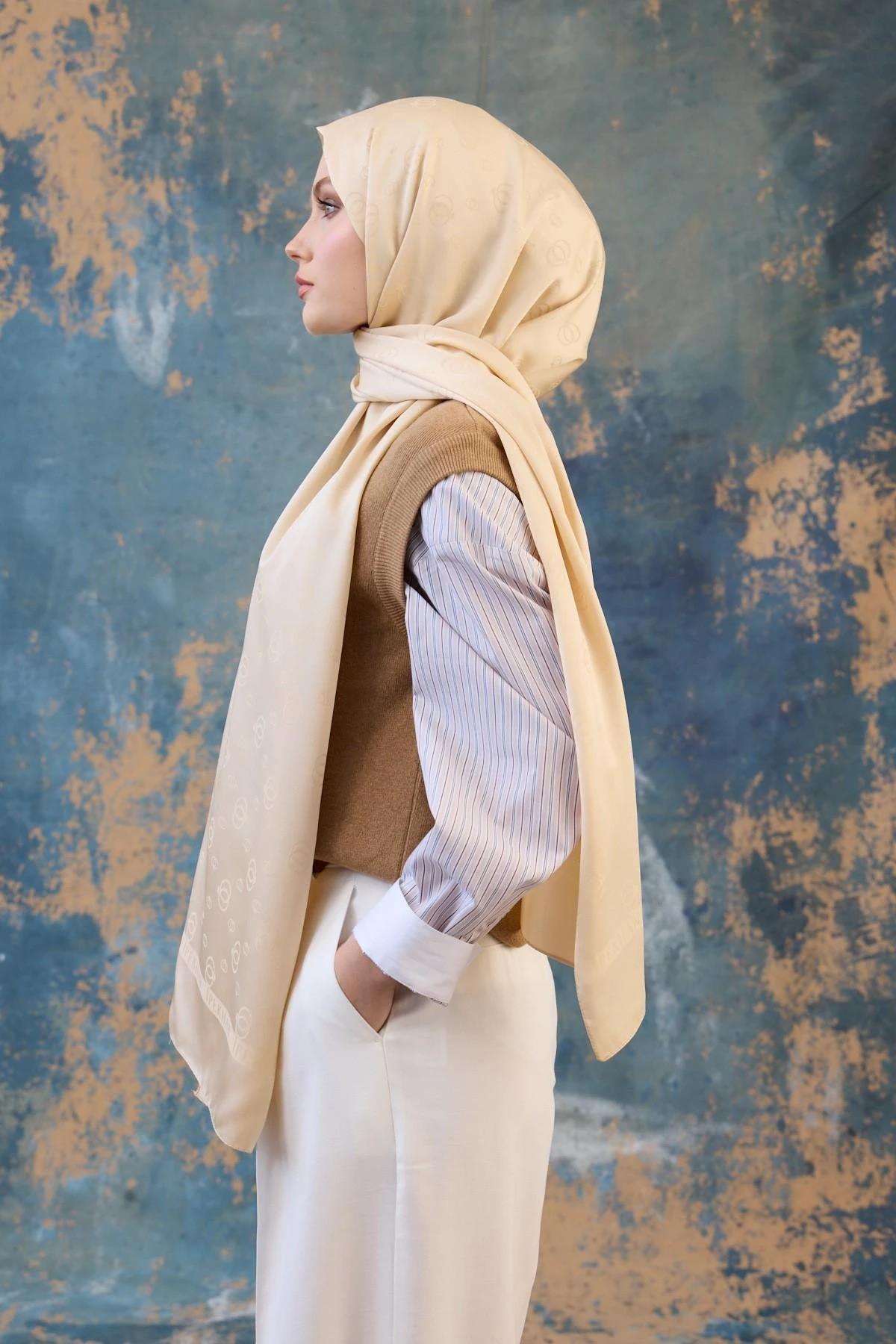 Fall Winter İpeksi Jakar Şal Krem 9018-24