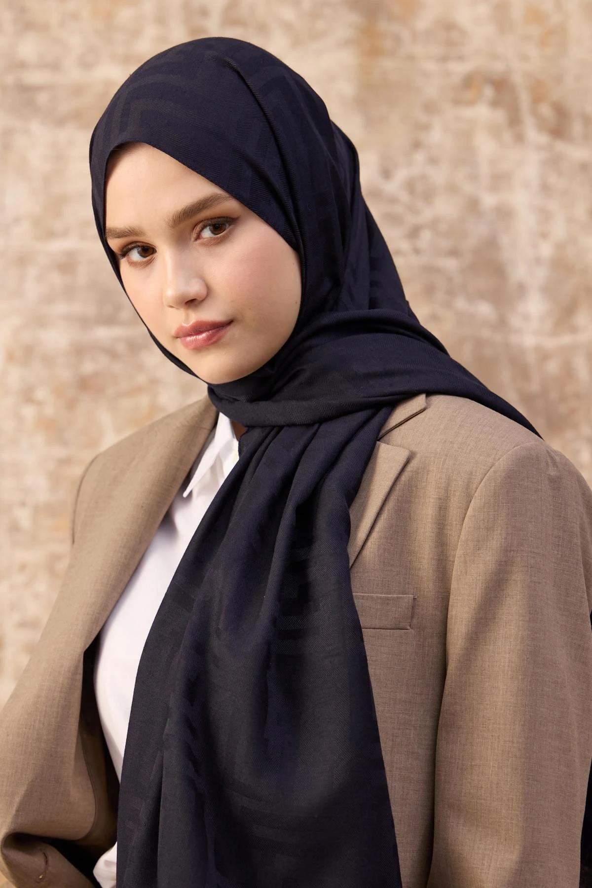 Fendi Desen Pamuk Jakar Şal Koyu Lacivert 8009-07