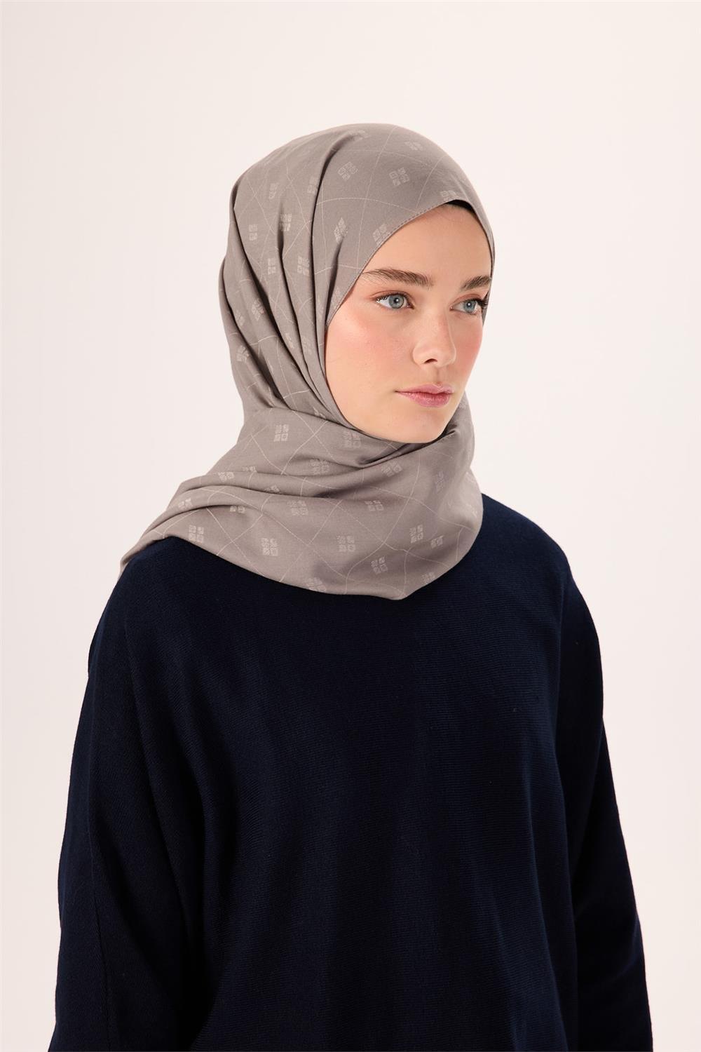 Pamuk Polyester Liva Şal Açık Gri Desenli Tok Duruşlu 90x200