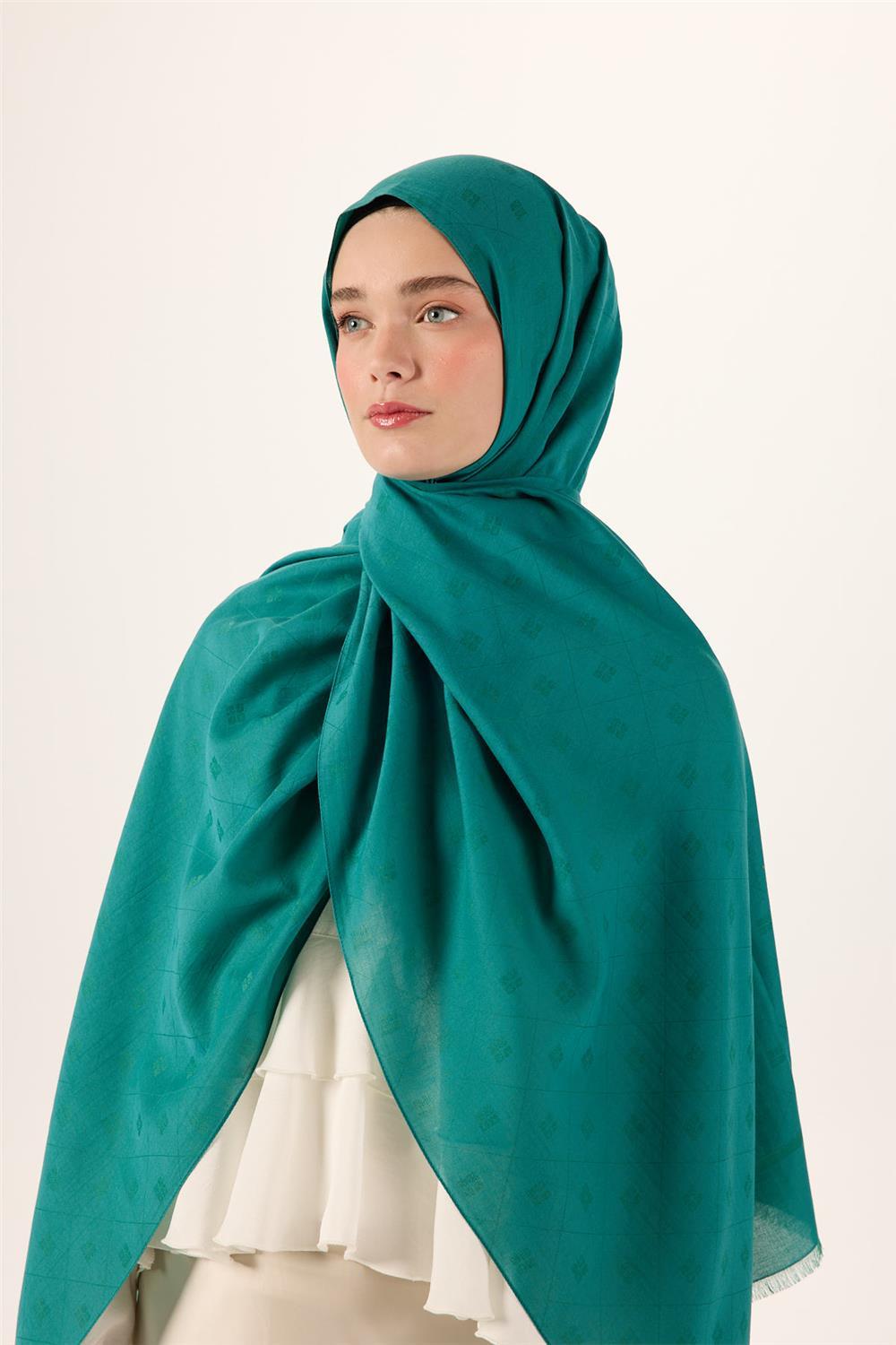 Pamuk Polyester Liva Şal Yeşil Düz Dokulu Nefes Alan 90x200