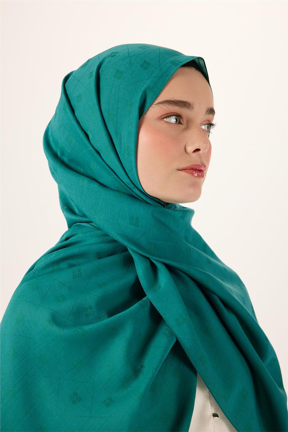 Pamuk Polyester Liva Şal Yeşil Düz Dokulu Nefes Alan 90x200