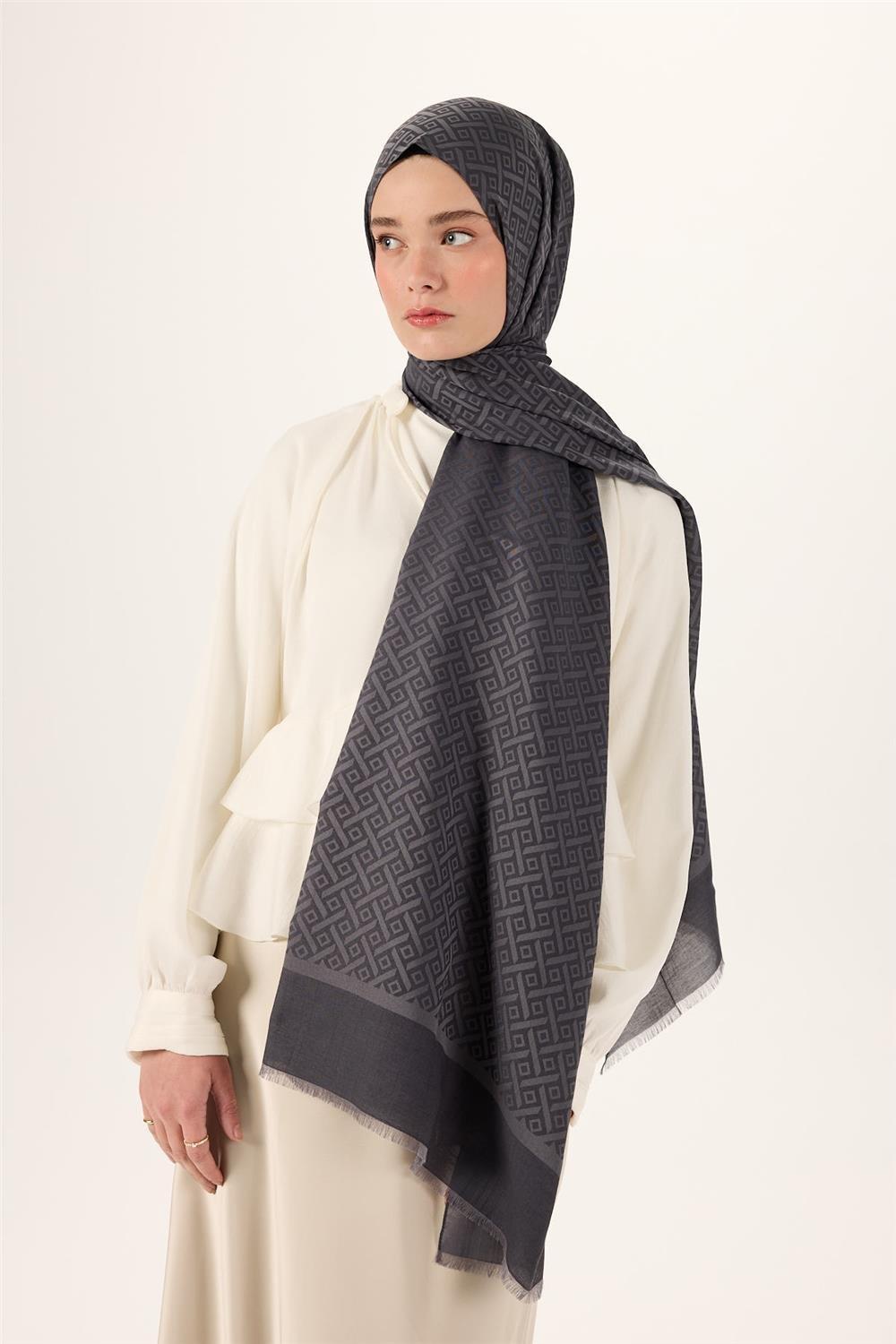 Pamuk Polyester Liva Şal Gri Desenli Dokulu Nefes Alan 90x200