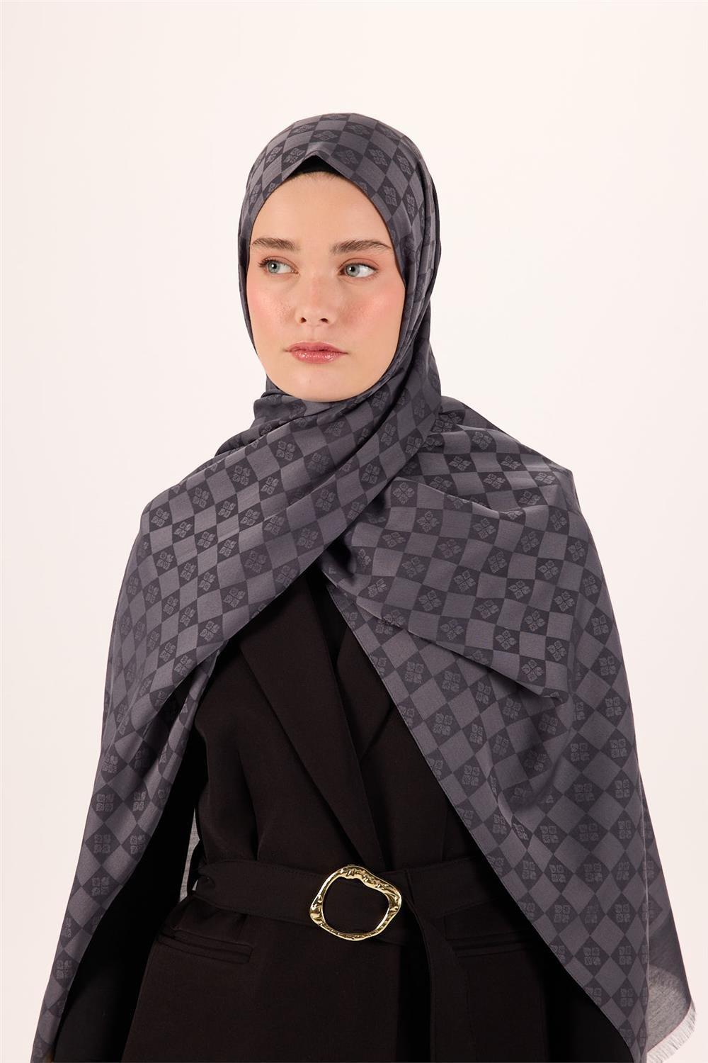 Pamuk Polyester Liva Şal Açık Gri Desenli Tok Duruşlu 90x200