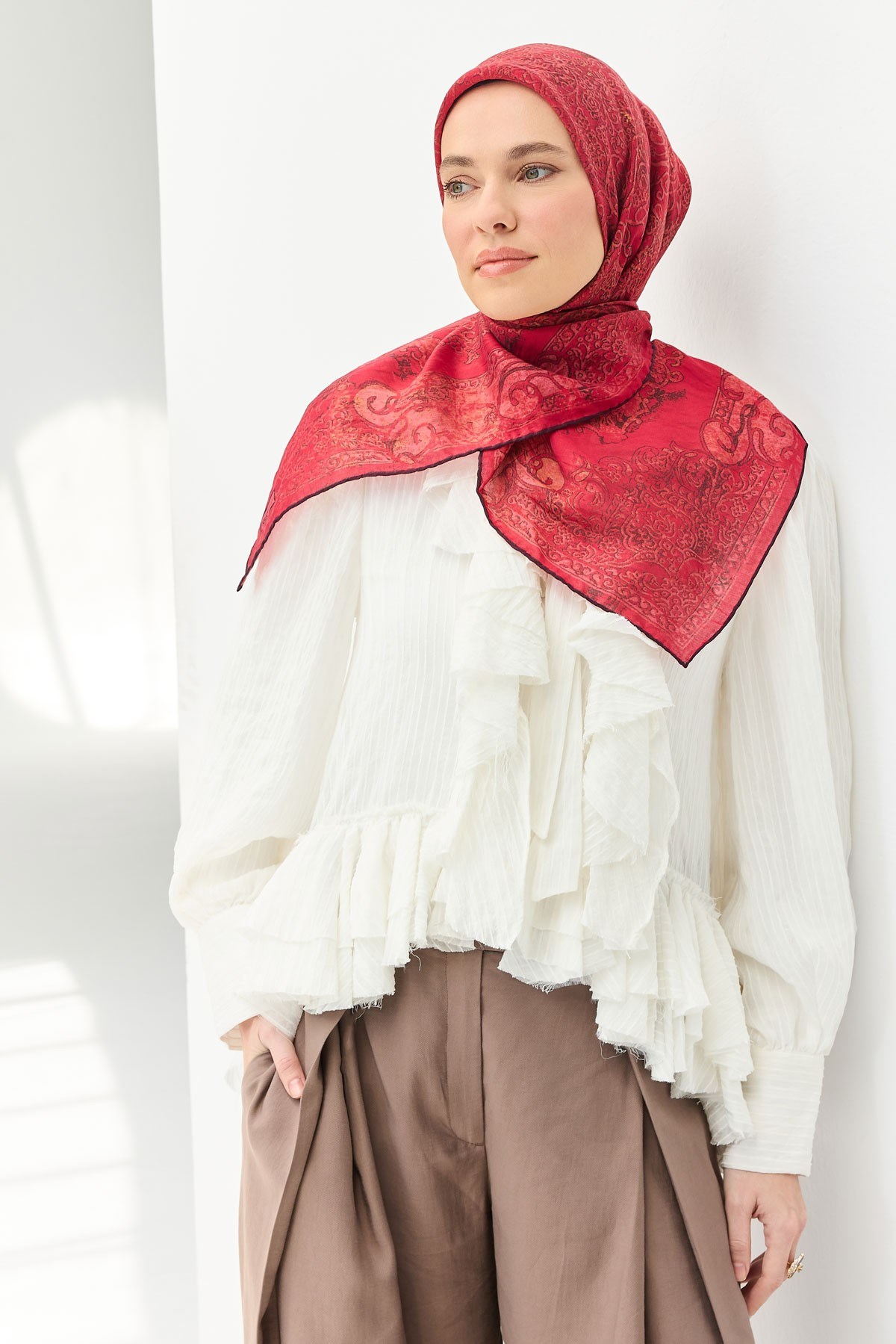 Monare Eşarp Etnik Motif Narçiçeği 90x90