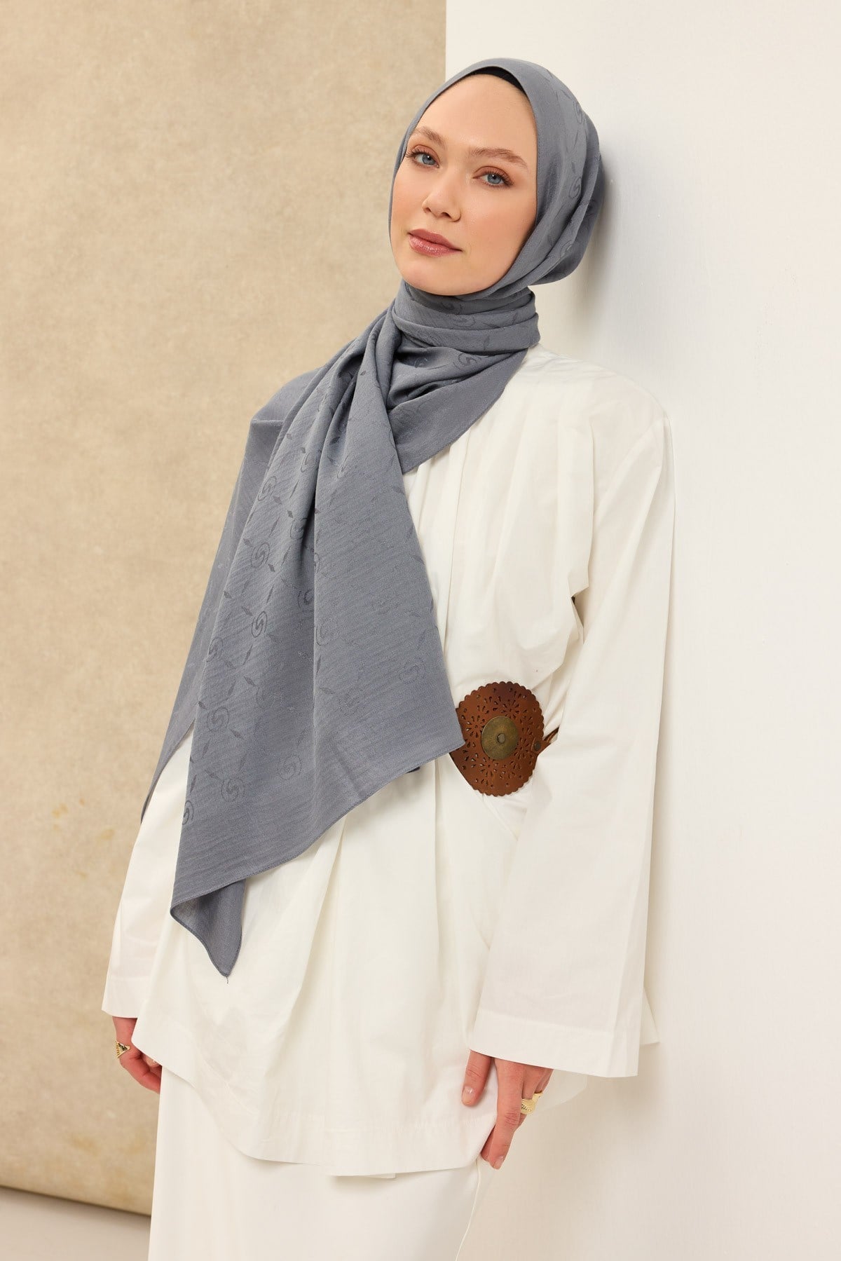 Naia Pamuk Şal Maxi Monogram Füme