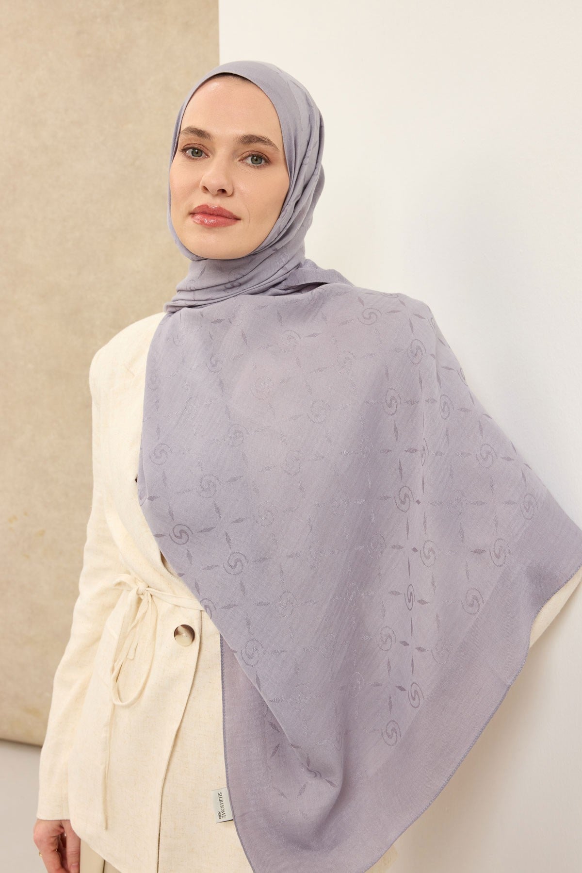 Naia Pamuk Şal Maxi Monogram Gümüş