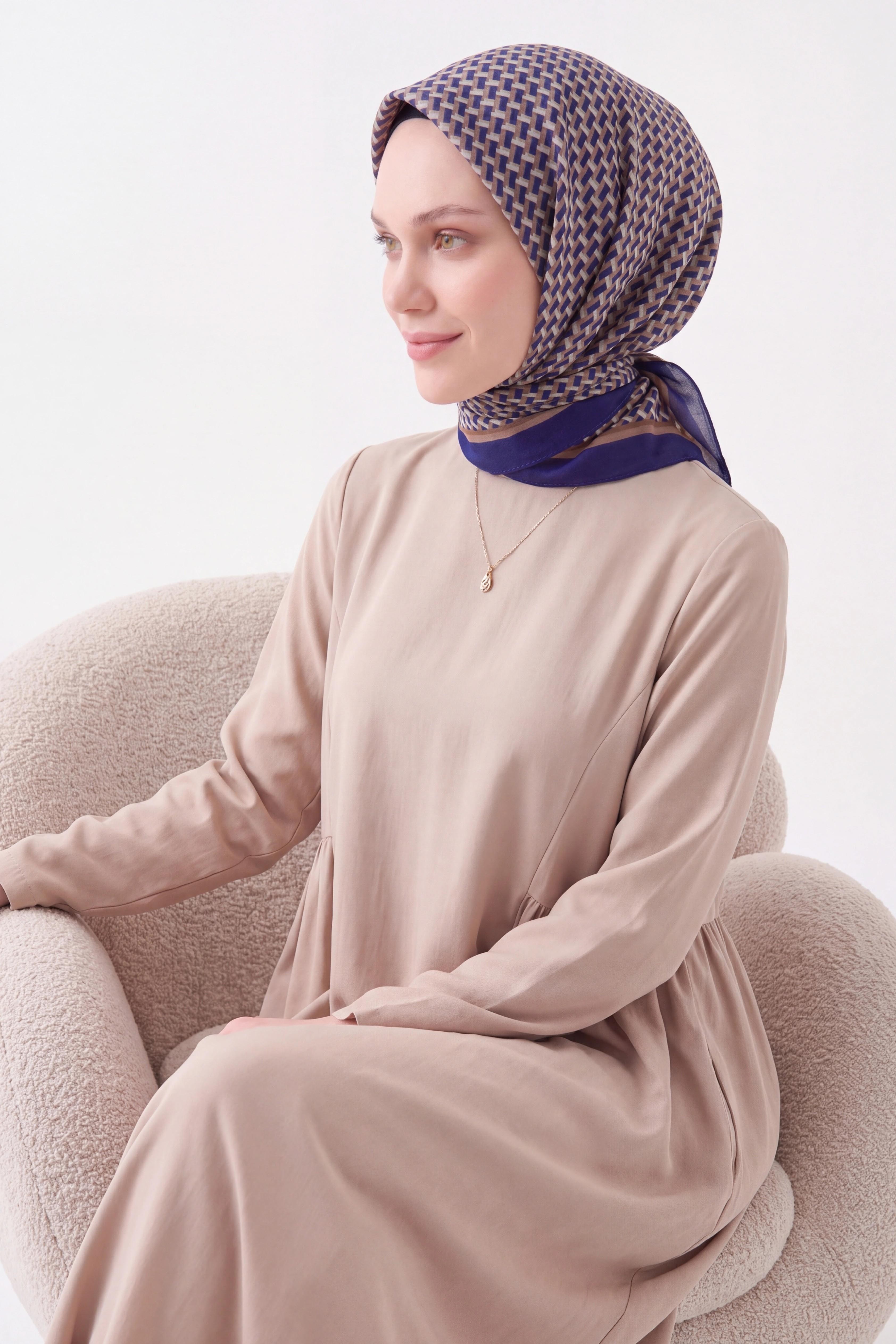 Olinda İpek Eşarp Herringbone Morcivert