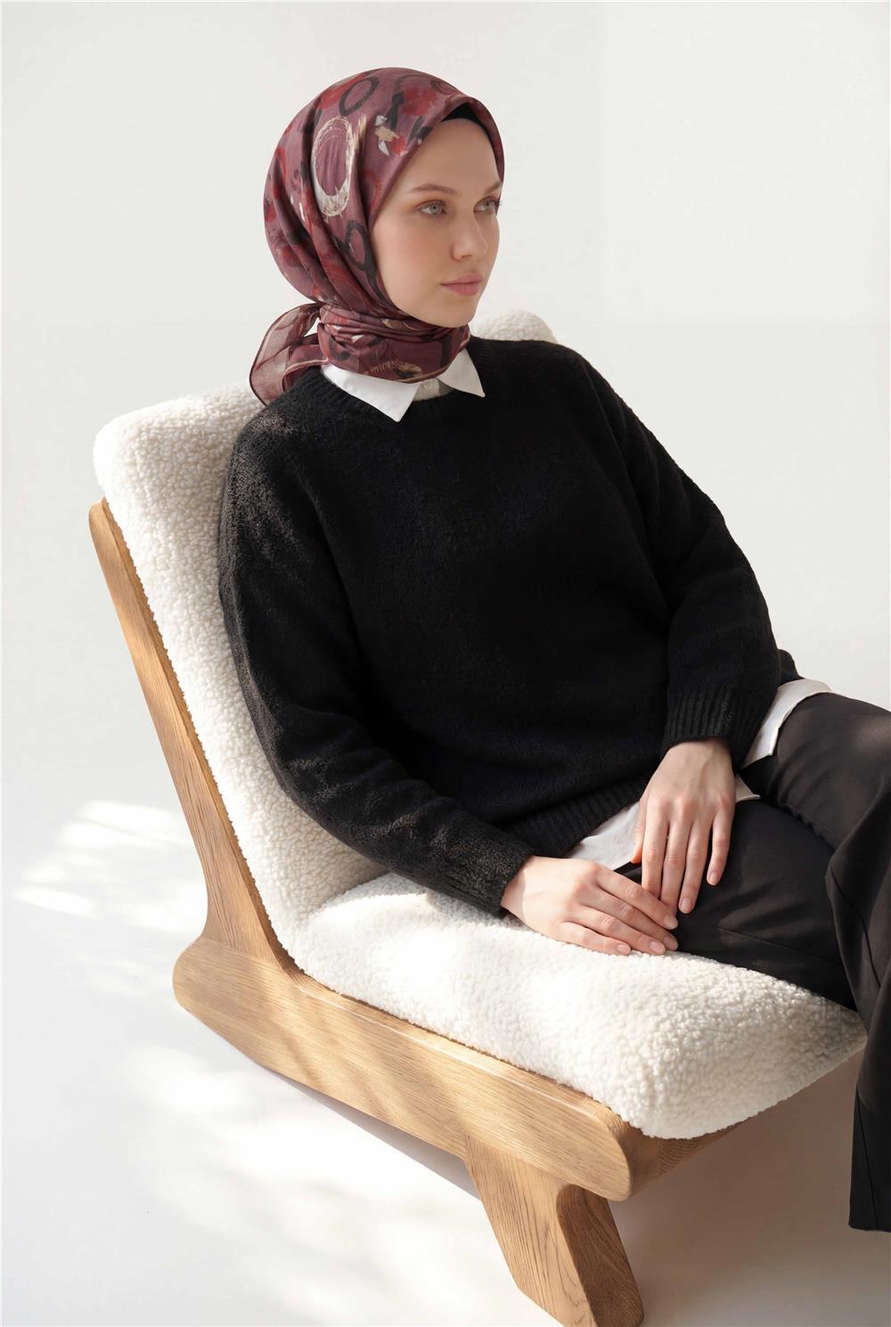 Pamuk Karışımlı Eşarp Kiremit Rengi Soyut Geometrik Desenli Soft Dokulu Kaymaz 90x90