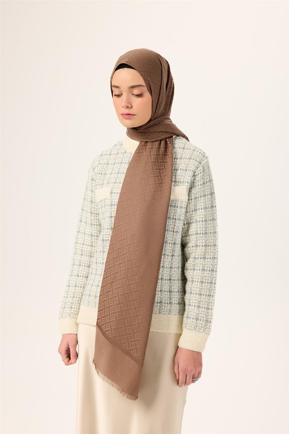 Pamuk Polyester Liva Şal Koyu Vizon Dokulu Nefes Alan Doğal Yapılı 90X200
