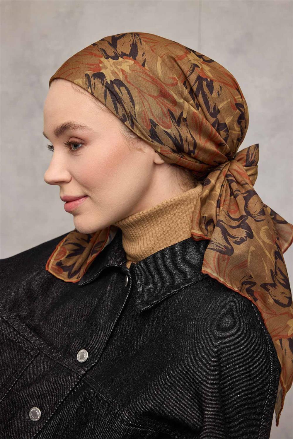 Pamuk Polyester Soft Eşarp Olive Botanik Desenli Tok Duruşlu 90x90