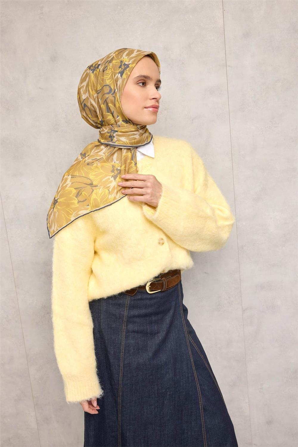 Pamuk Polyester Soft Eşarp Asit Botanik Desenli Tok Duruşlu 90x90