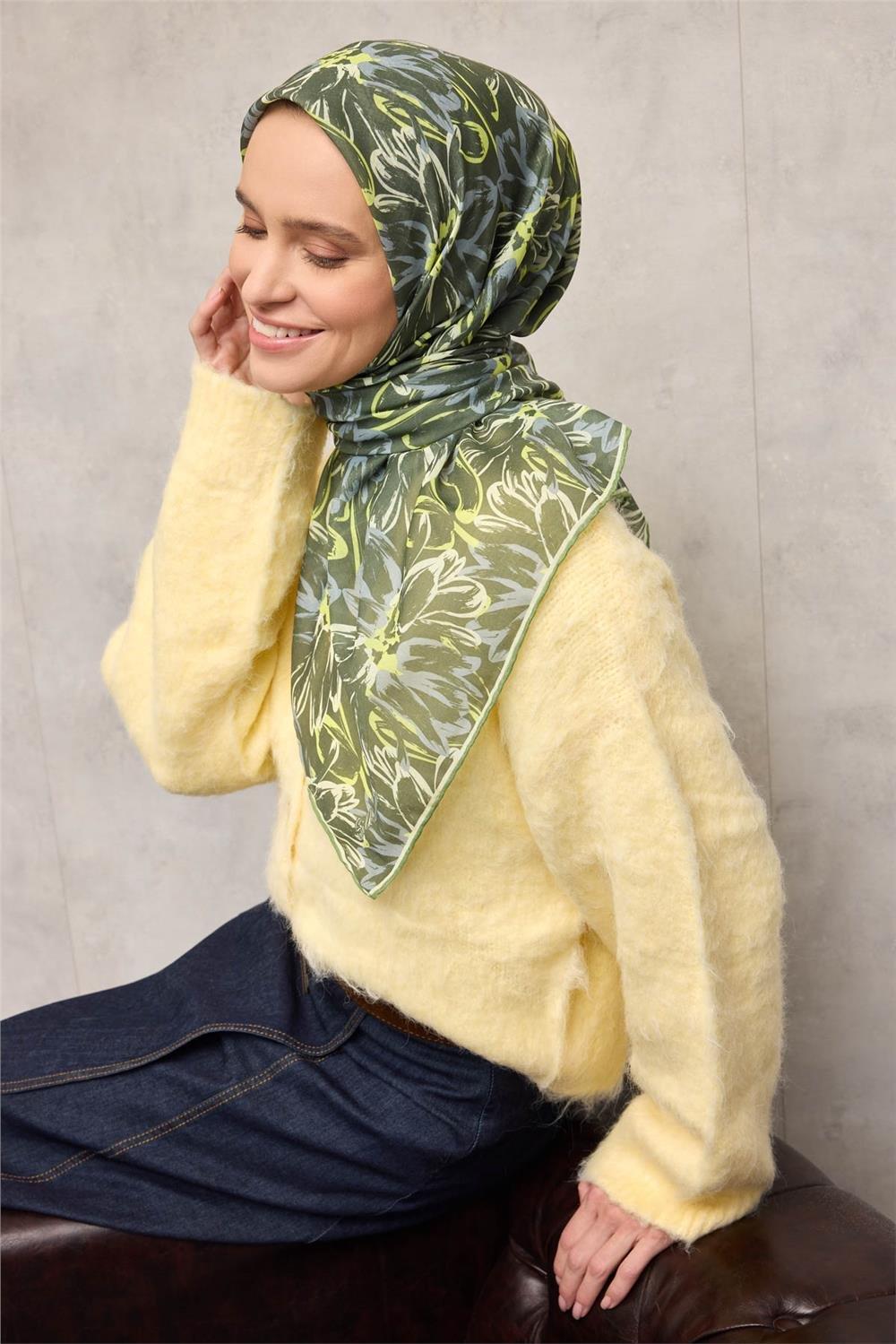 Pamuk Polyester Eşarp Yeşil-Fosfor Sarı Gri Krem Botanik Desenli Soft Dokulu Tok Duruşlu 90x90