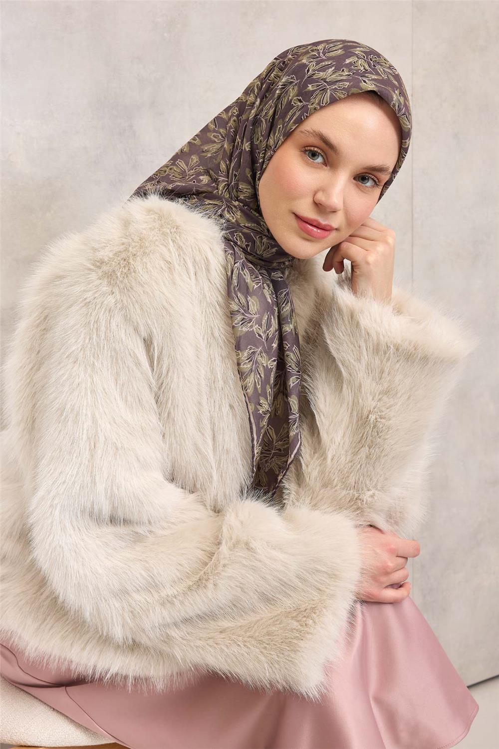 Pamuk Polyester Soft Eşarp Soluk Mor Çiçek Desenli Kaymaz Dokulu 90x90