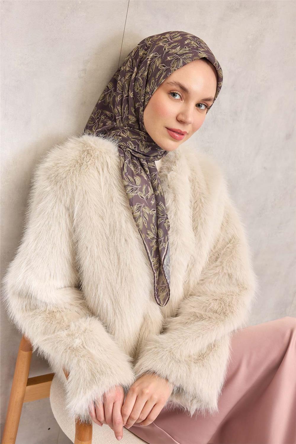 Pamuk Polyester Soft Eşarp Soluk Mor Çiçek Desenli Kaymaz Dokulu 90x90