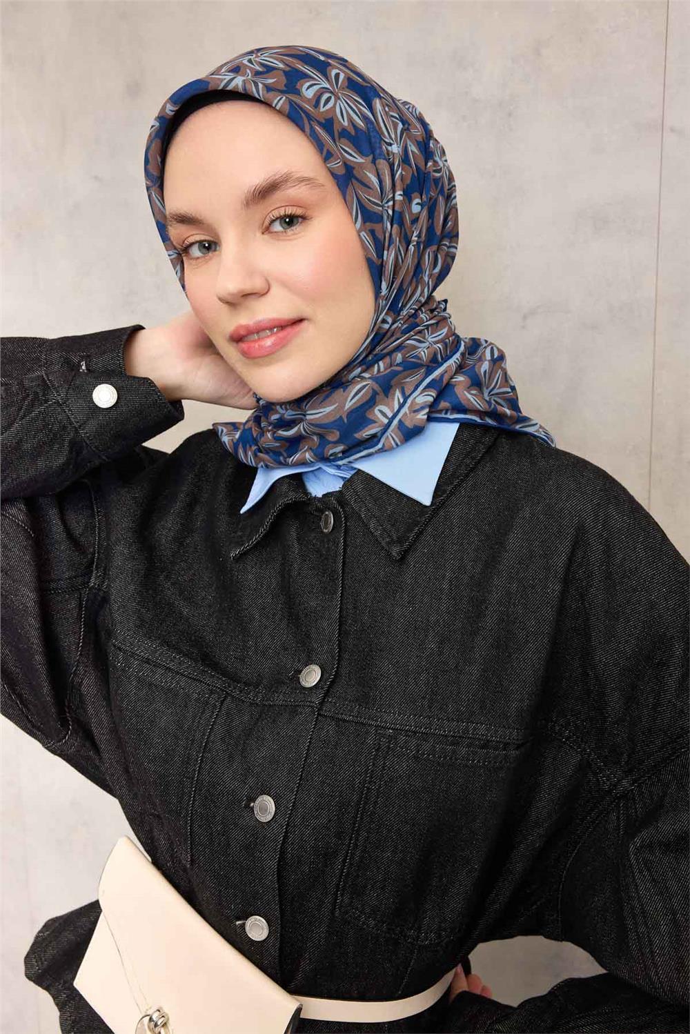 Pamuk Polyester Soft Eşarp Mavi Flora Desenli Kaymaz Dokulu 90x90
