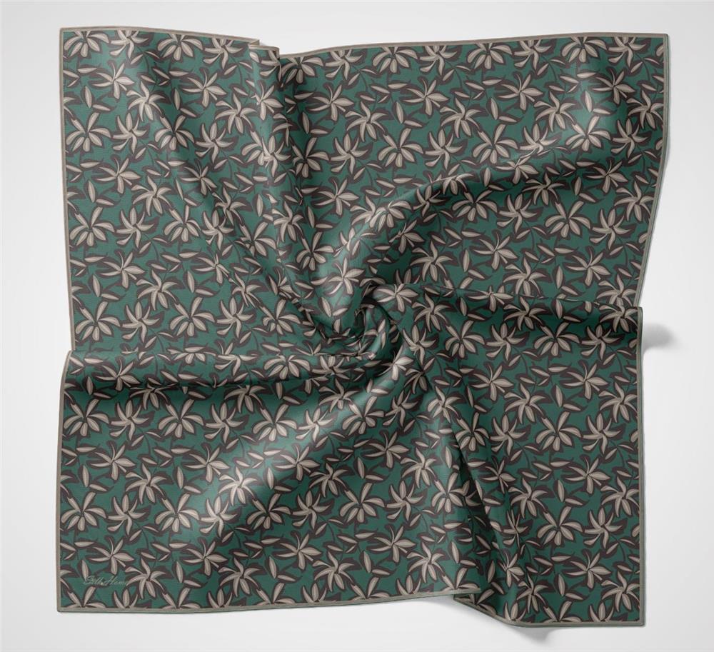 Pamuk Polyester Soft Eşarp Patina Yeşili Flora Desenli Kaymaz Dokulu 90x90