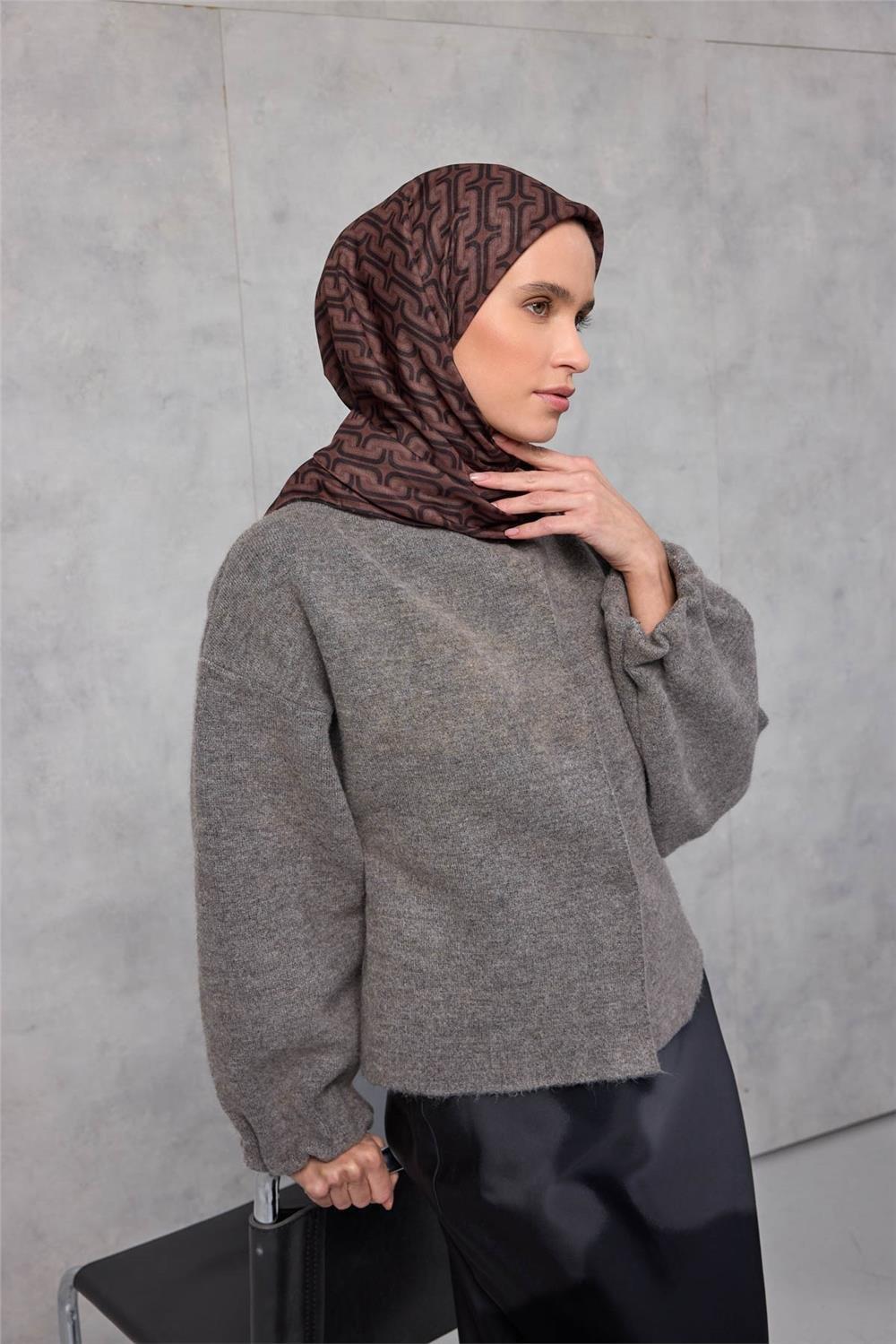 Pamuk Polyester Soft Eşarp Geometrik Desen Tarçın Kahve 90x90