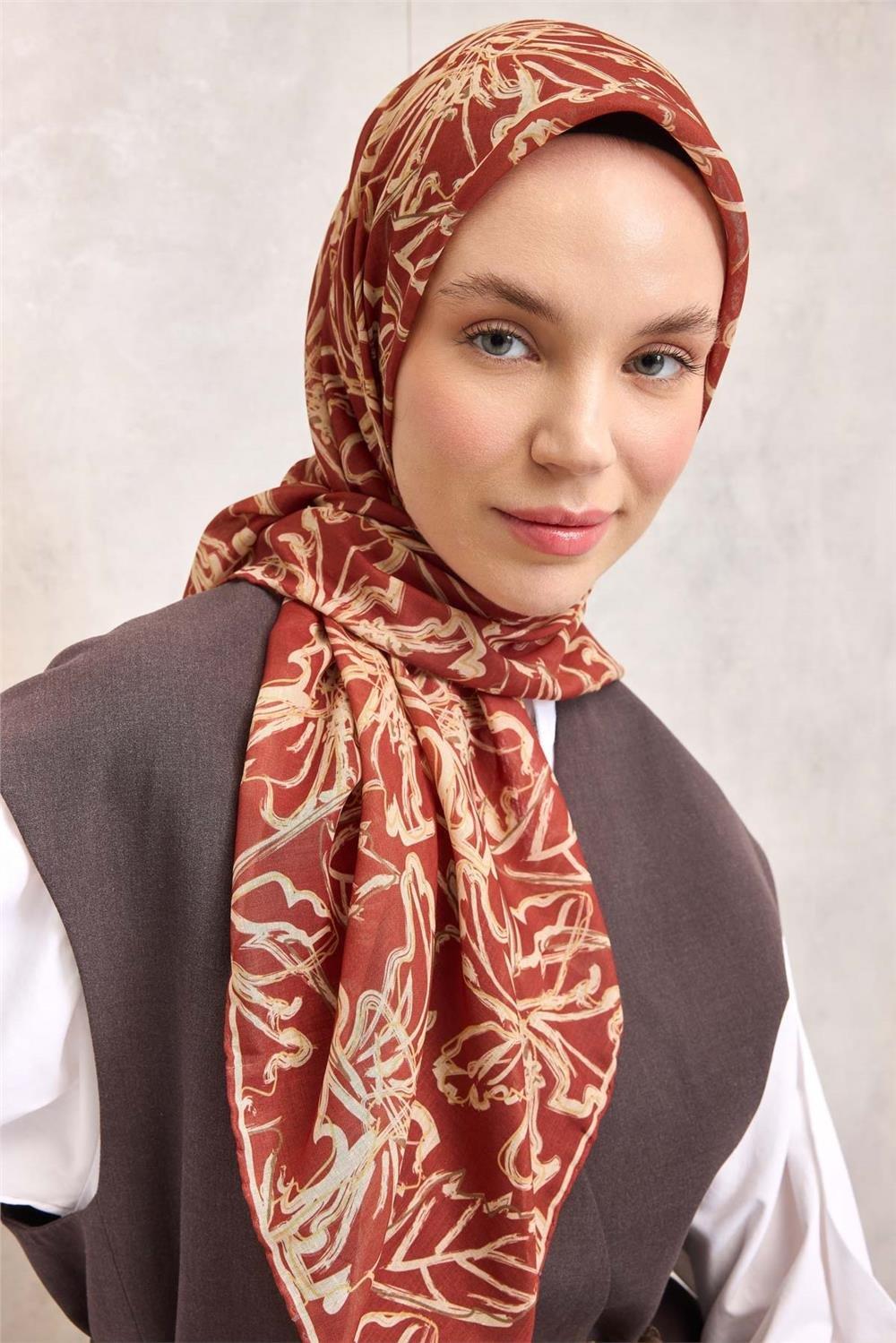 Pamuk Polyester Soft Eşarp Kiremit Lilium Desenli Kaymaz Dokulu 90x90