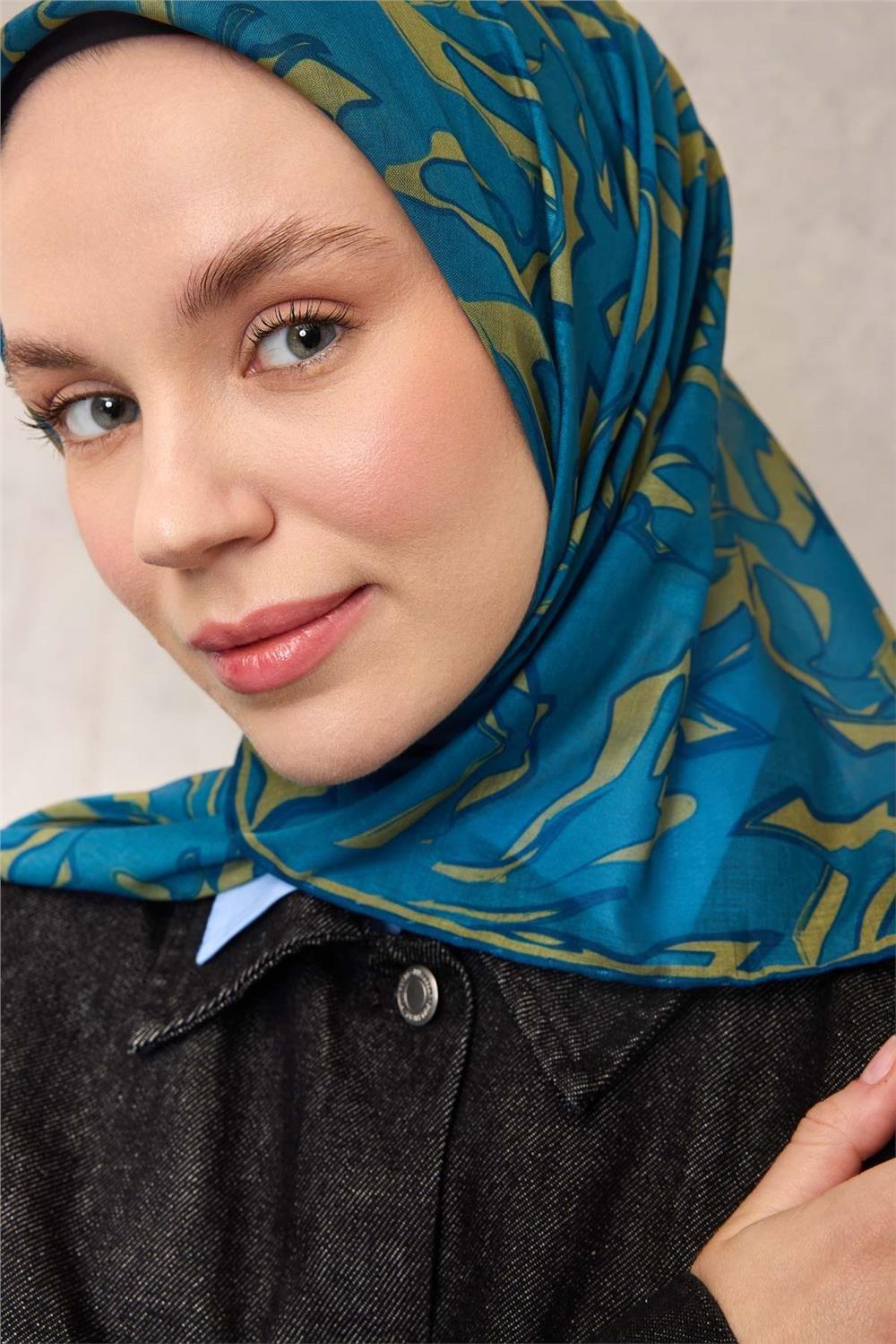 Pamuk Polyester Soft Eşarp Mavi Soyut Desenli Tok Duruşlu 90x90