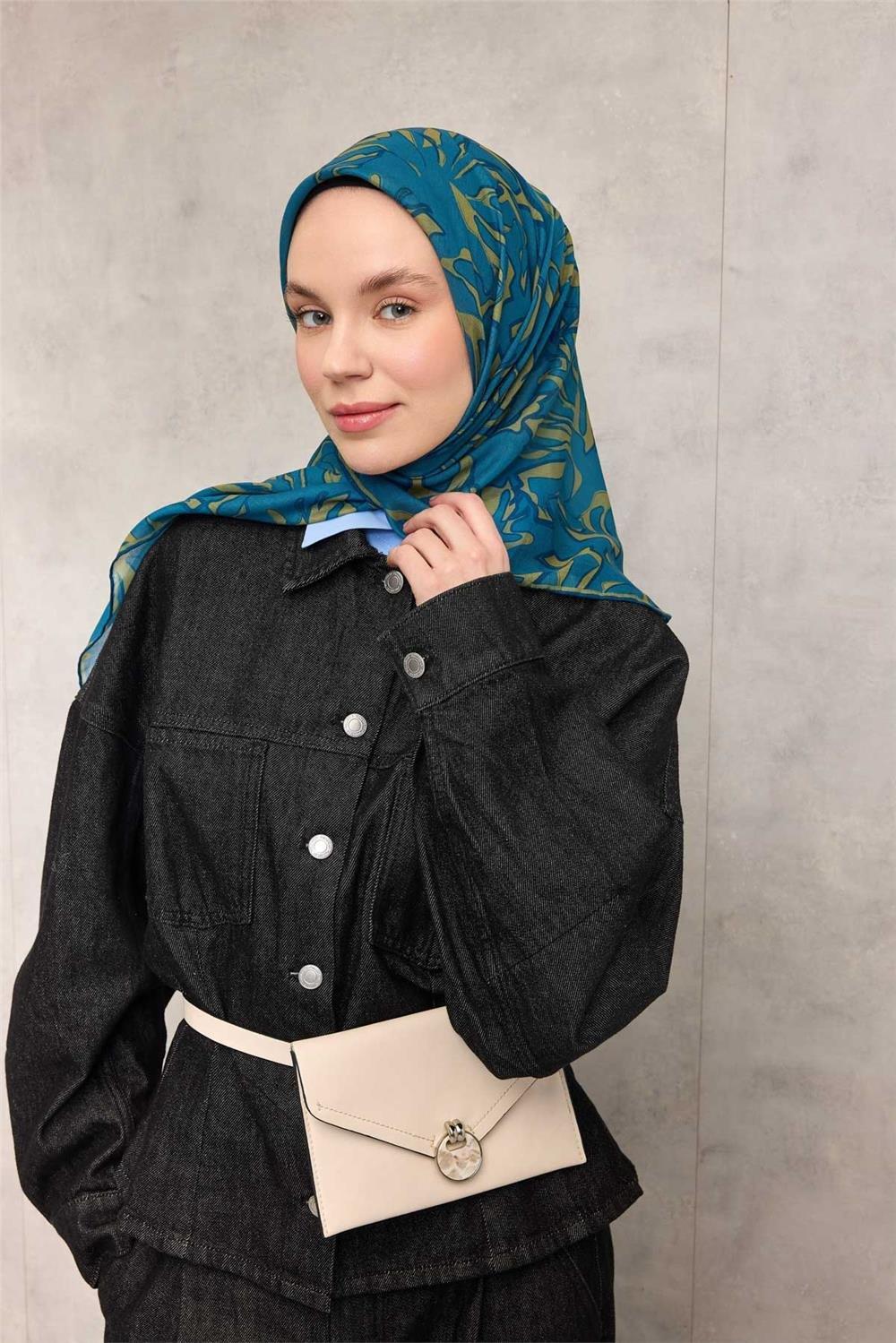 Pamuk Polyester Soft Eşarp Mavi Soyut Desenli Tok Duruşlu 90x90