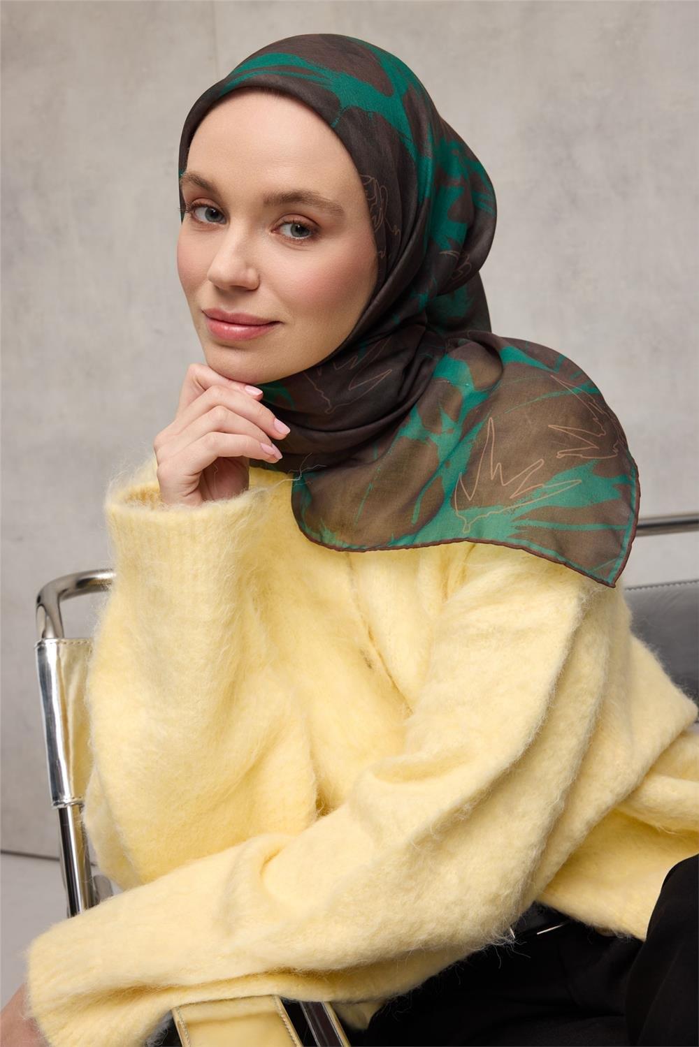 Pamuk Polyester Soft Eşarp Yaprak Desen Acı Kahve 90x90