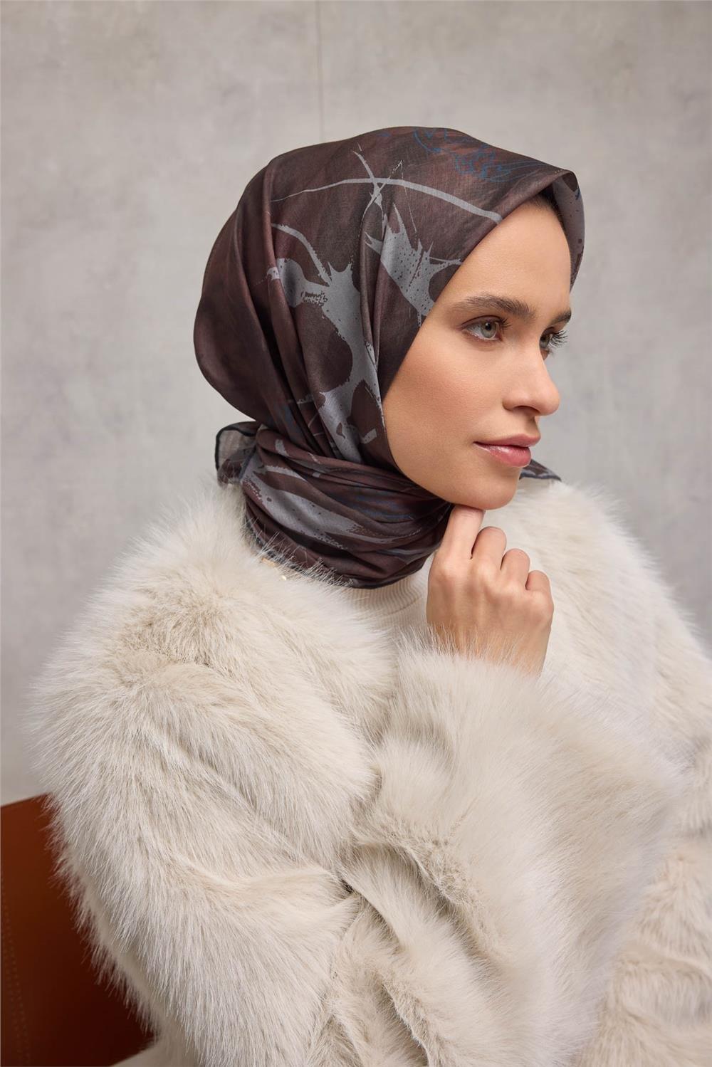 Pamuk Polyester Soft Eşarp Yaprak Desen Kızıl Kahve 90x90