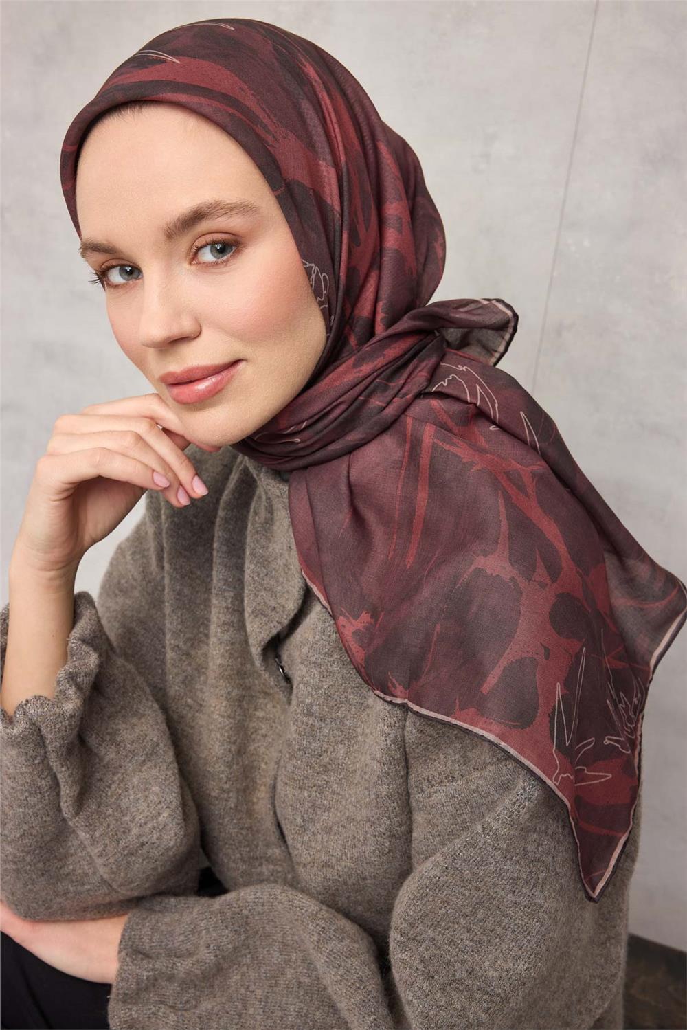 Pamuk Polyester Soft Eşarp Yaprak Desen Mürdüm 90x90