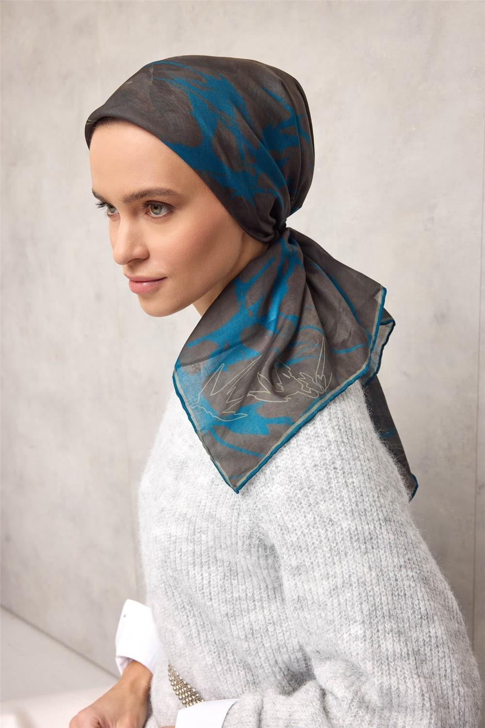 Pamuk Polyester Soft Eşarp Yaprak Desen Antrasit 90x90