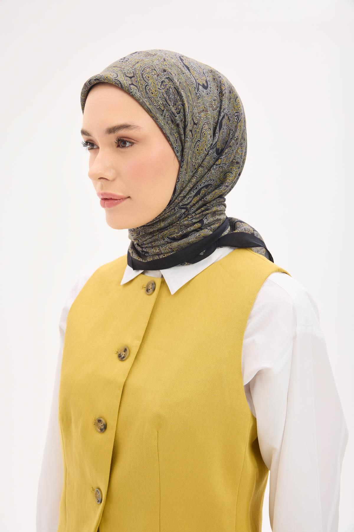 Arve Eşarp Etnik Siyah-Hardal 90x90