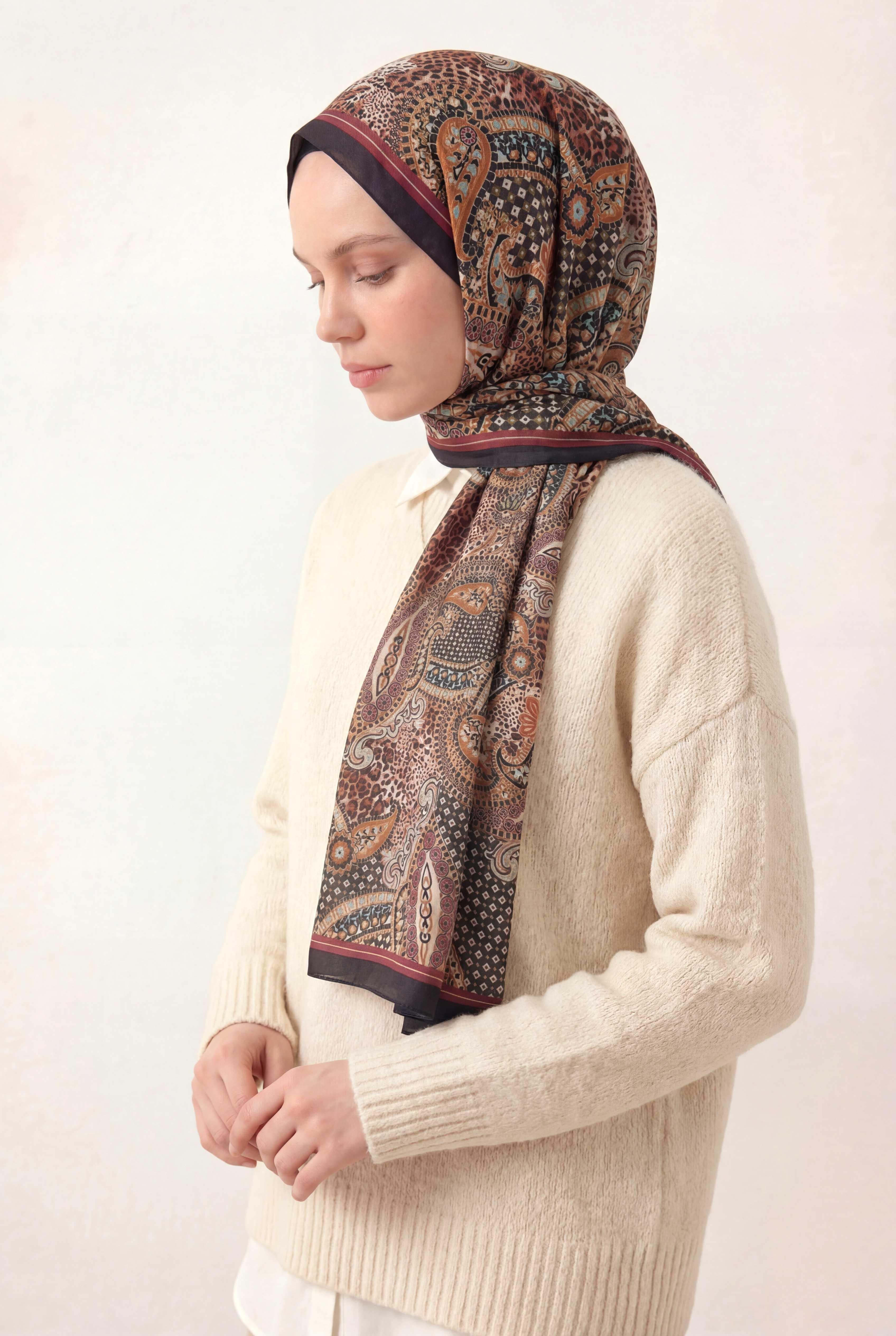 Etnik Desen Koyu Lacivert 75X195 Soft Şal