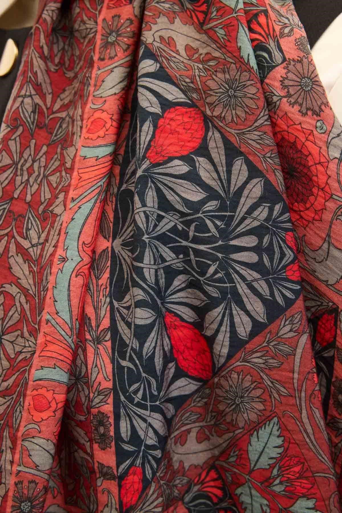 Urban Hours Floral Motif Desen Bordo Mayda Şal 190x70