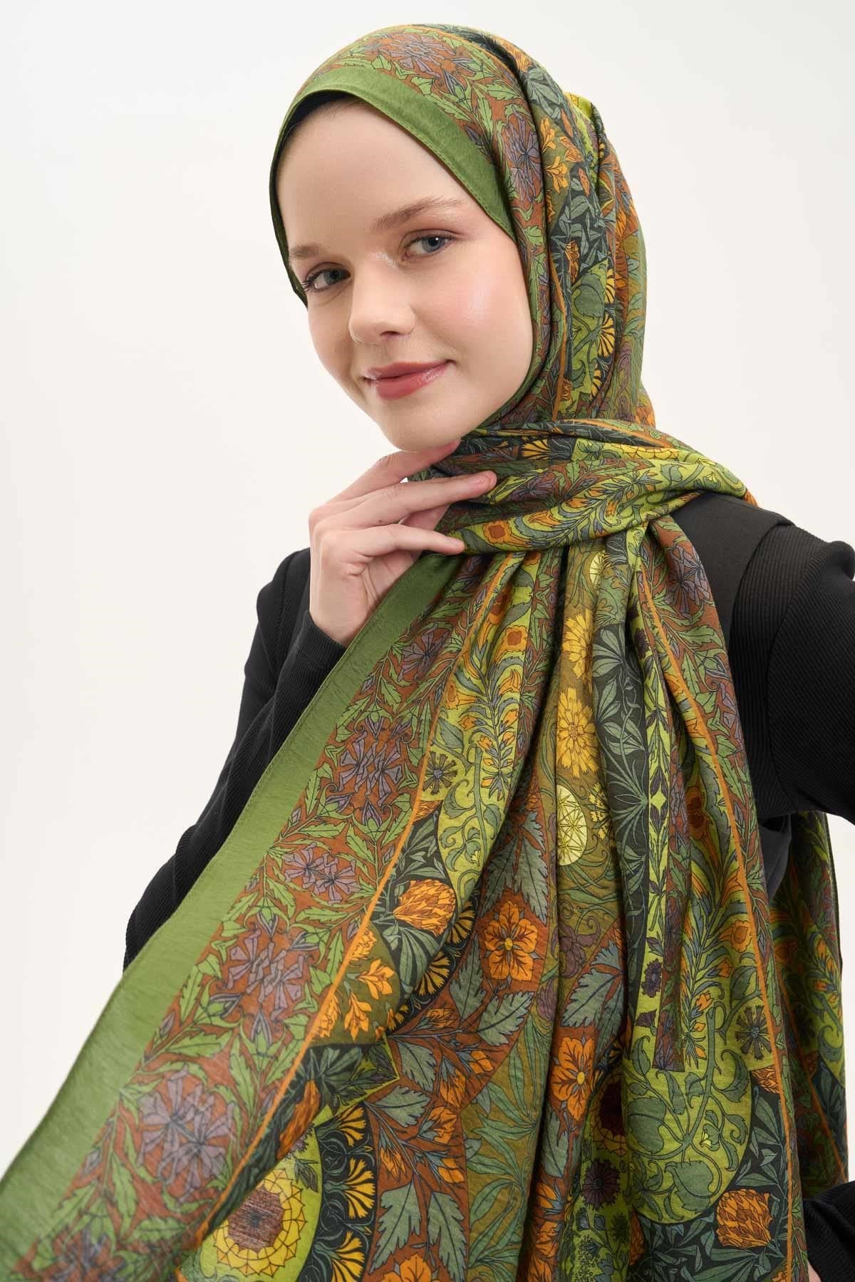 Urban Hours Floral Motif Desen Yeşil Mayda Şal 190x70