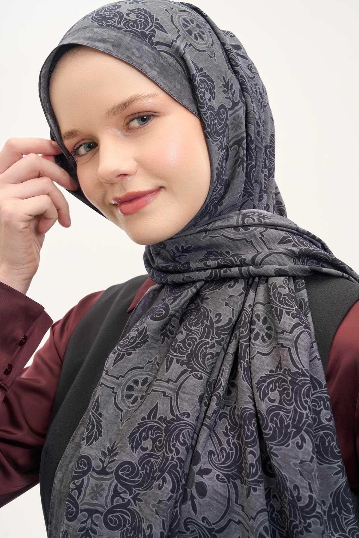 Urban Hours Luvia Antrasit Mayda Şal 190x70