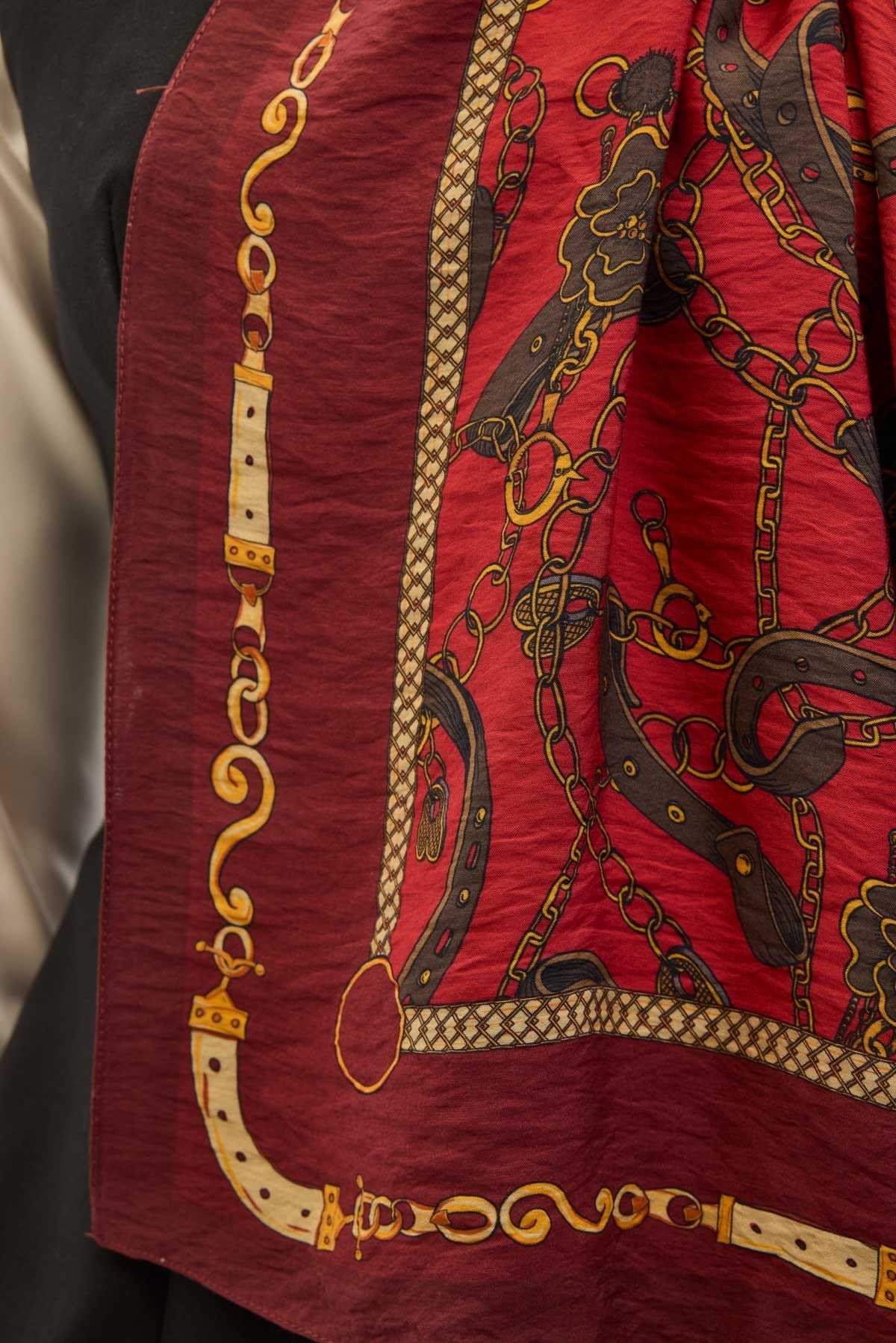 Urban Hours Liora Koyu Kırmızı Mayda Şal 190x70