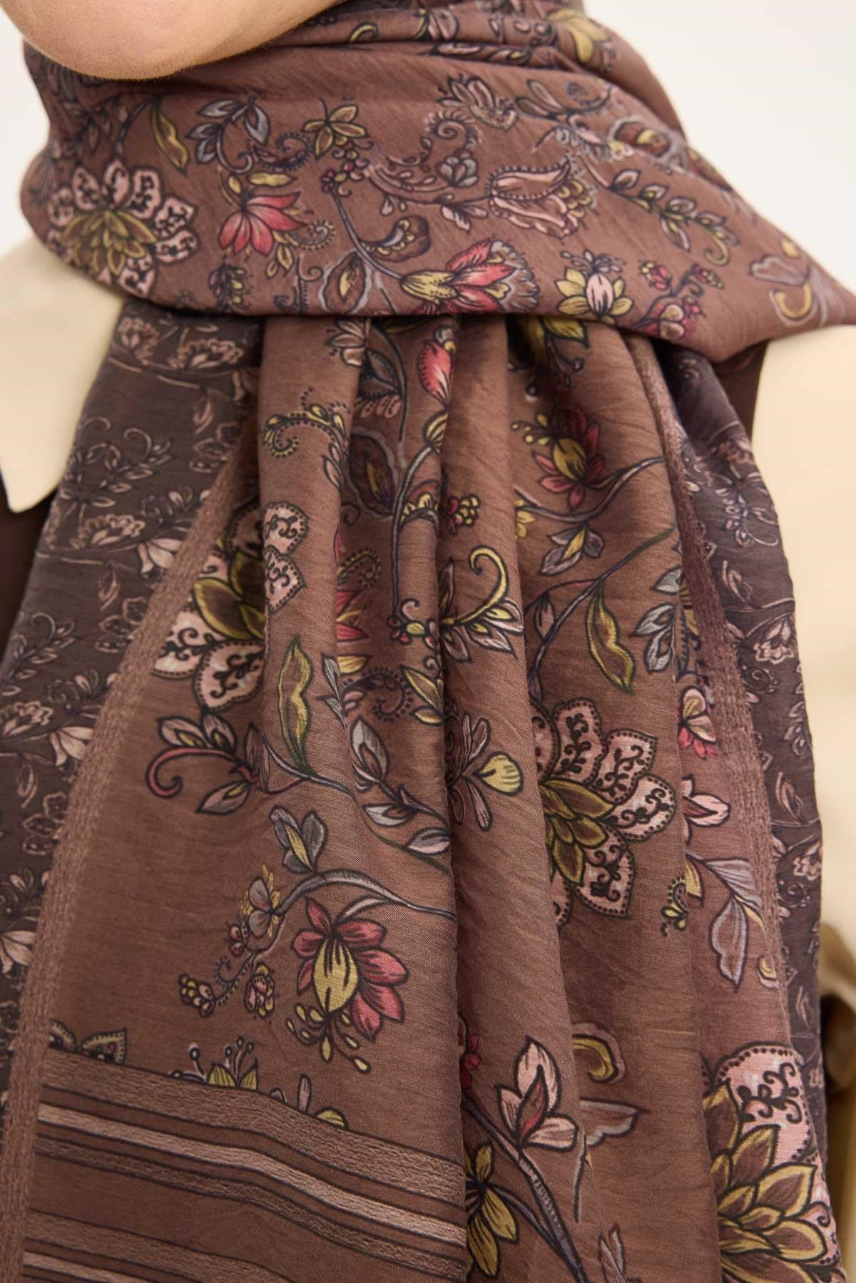 Tencel Monare Şal Acı Kahve Çiçek Desen 75x195