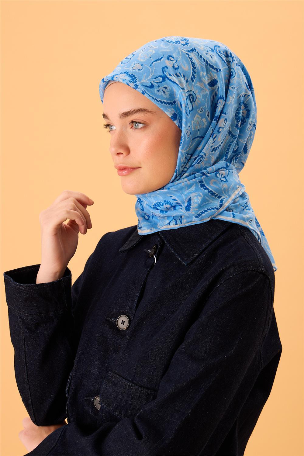 İnce Pamuk Soft Eşarp Gök Mavi-Saks Desenli Tok Duruşlu 90x90