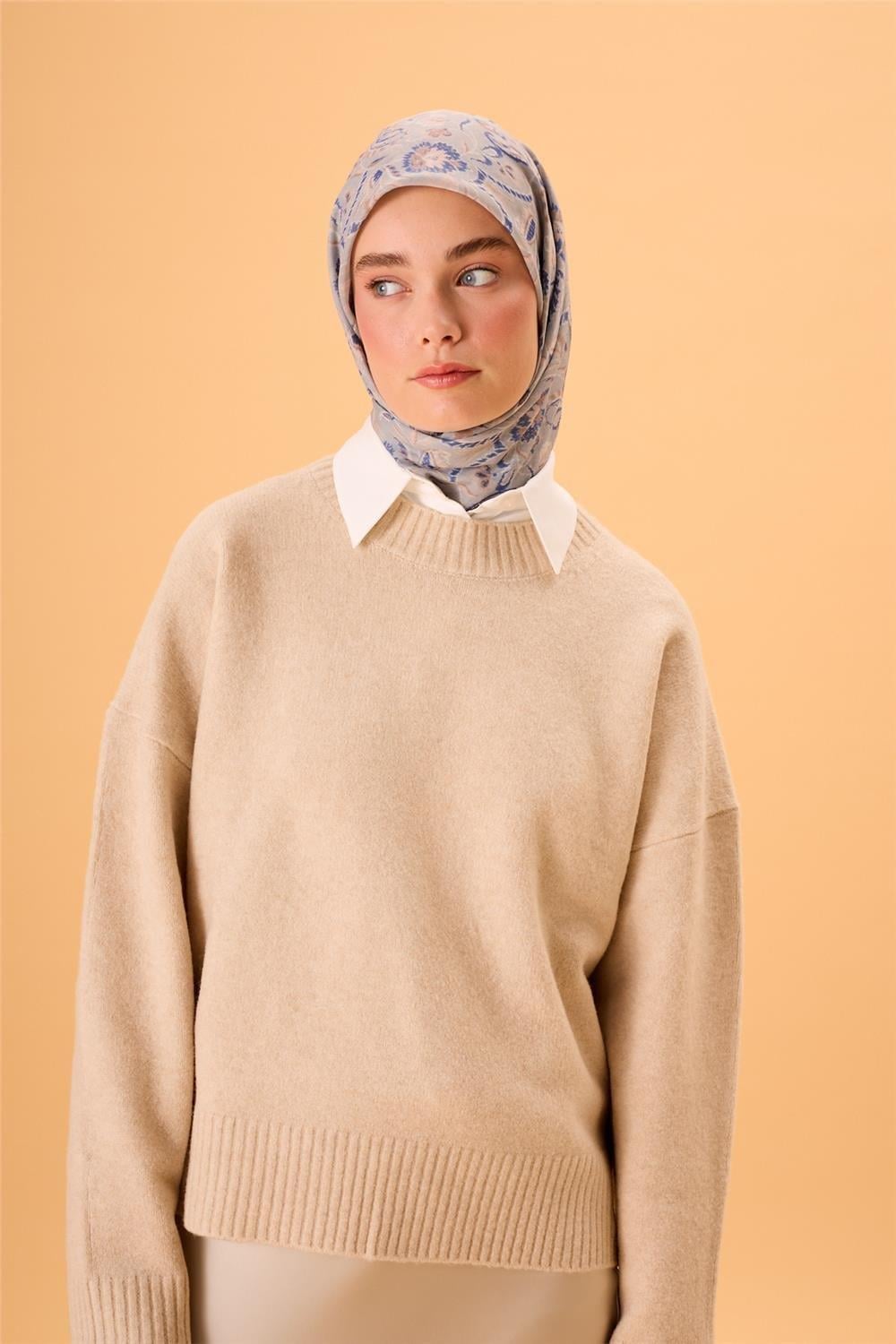 İnce Pamuk Soft Eşarp Çağla-İndigo Desenli Tok Duruşlu 90x90